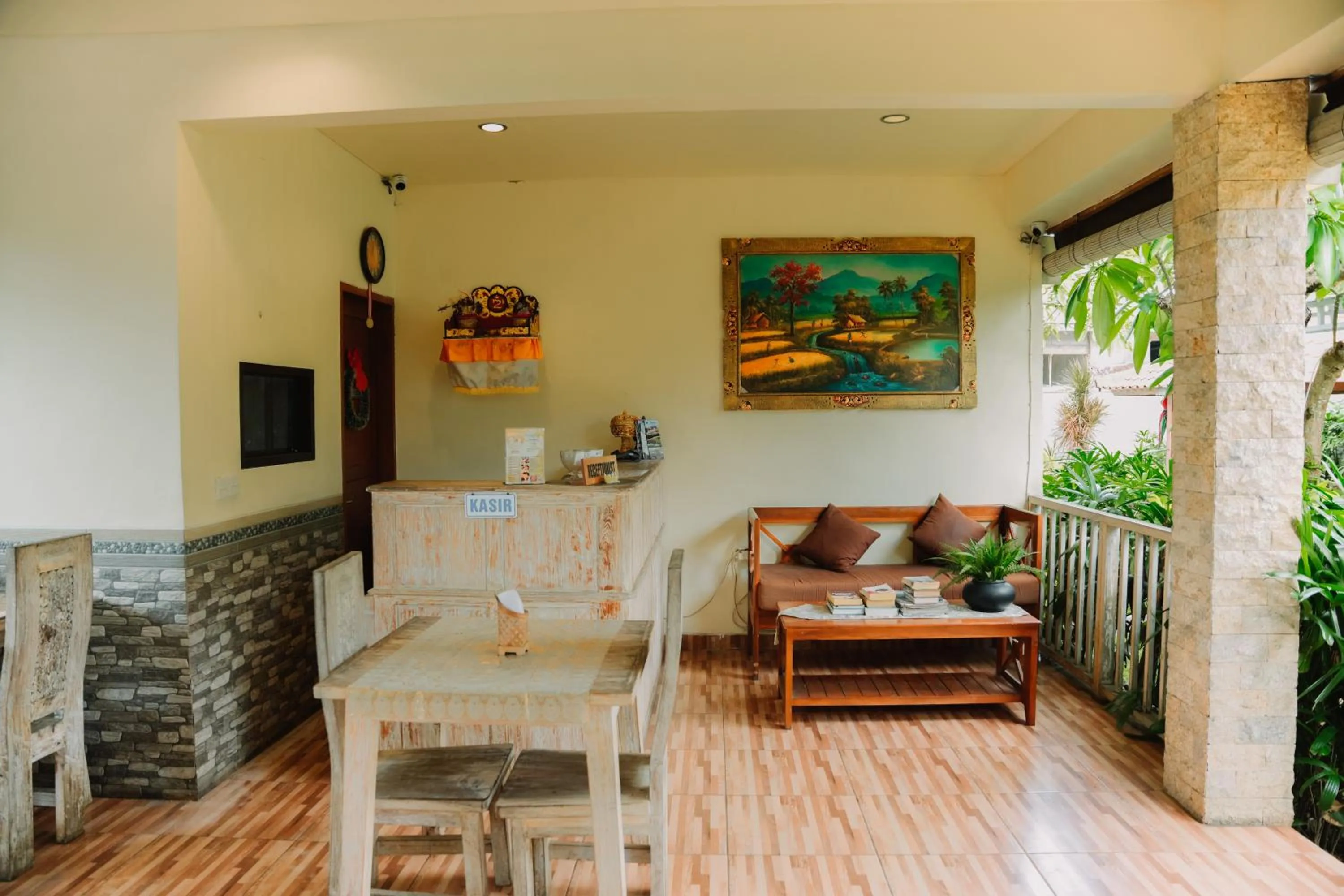 Lobby or reception in Taman Asih Bingin Homestay