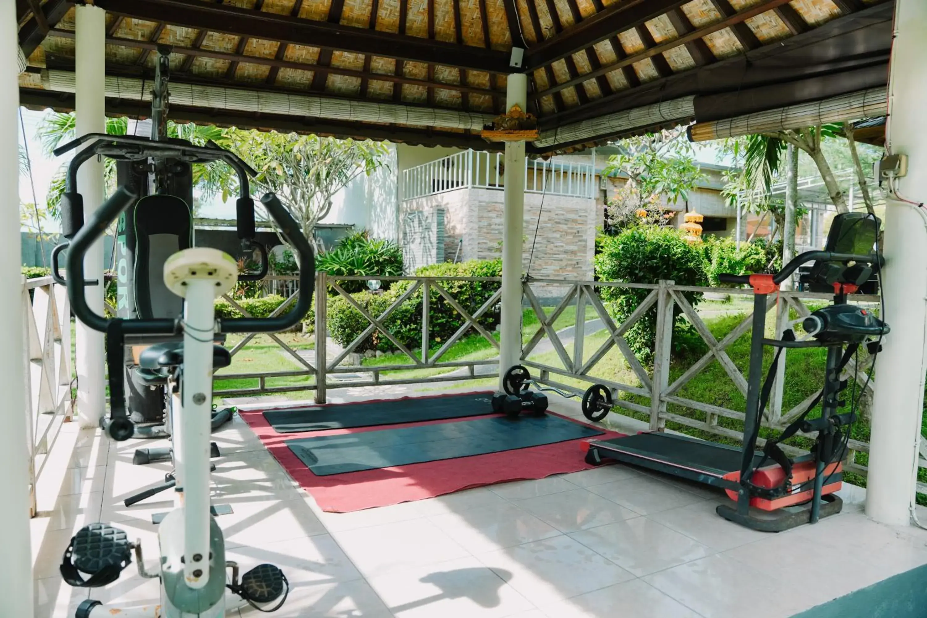 Fitness centre/facilities in Taman Asih Bingin Homestay Fitness centre/facilities in Taman Asih Bingin Homestay