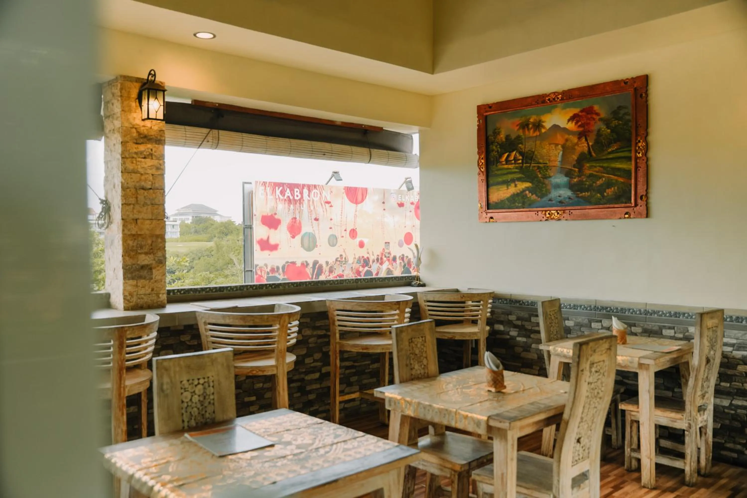 Restaurant/places to eat in Taman Asih Bingin Homestay