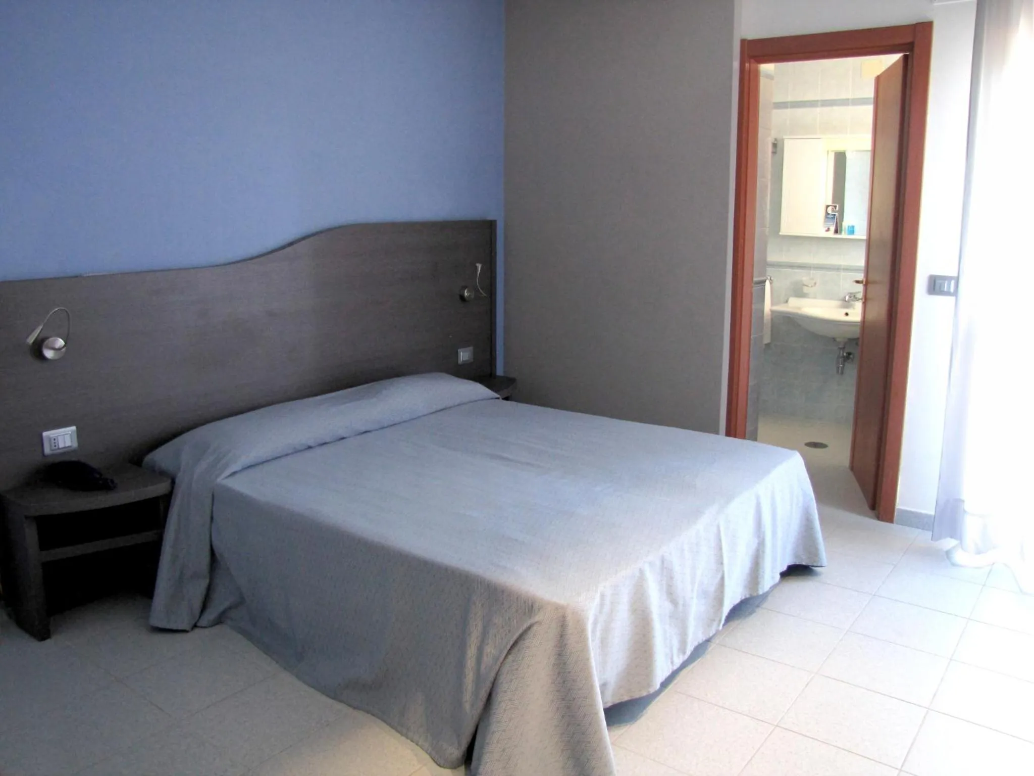 Photo of the whole room in Hotel Acquario