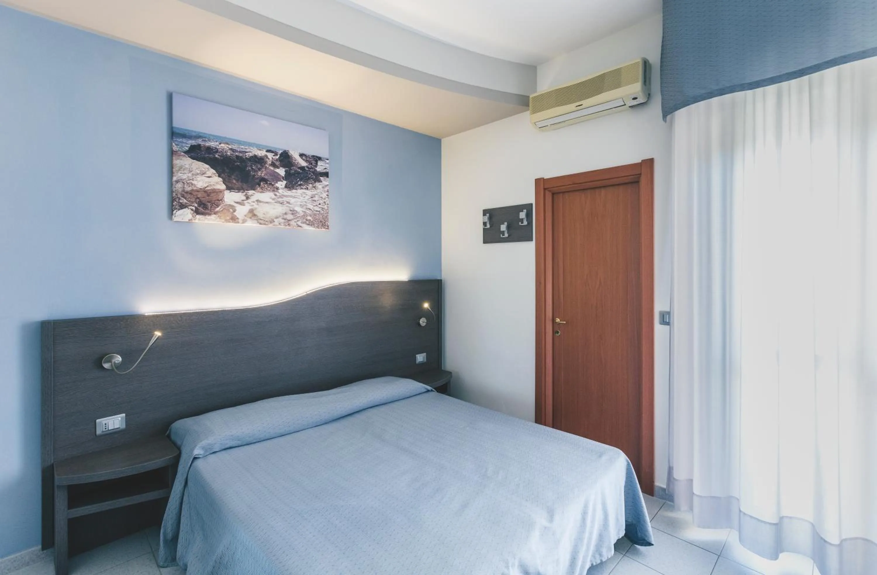 Photo of the whole room in Hotel Acquario