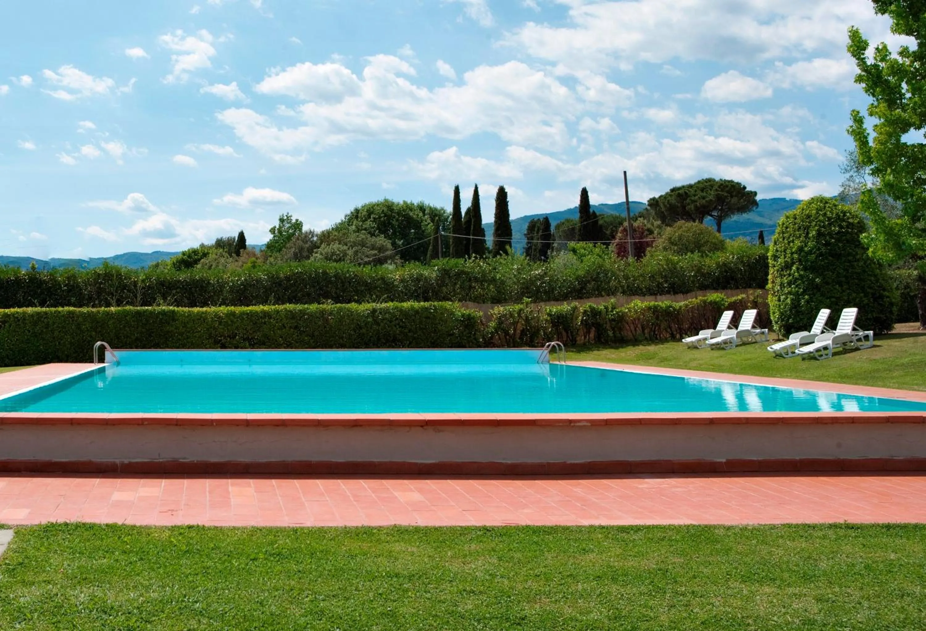 Swimming pool in Hotel Villa Cappugi