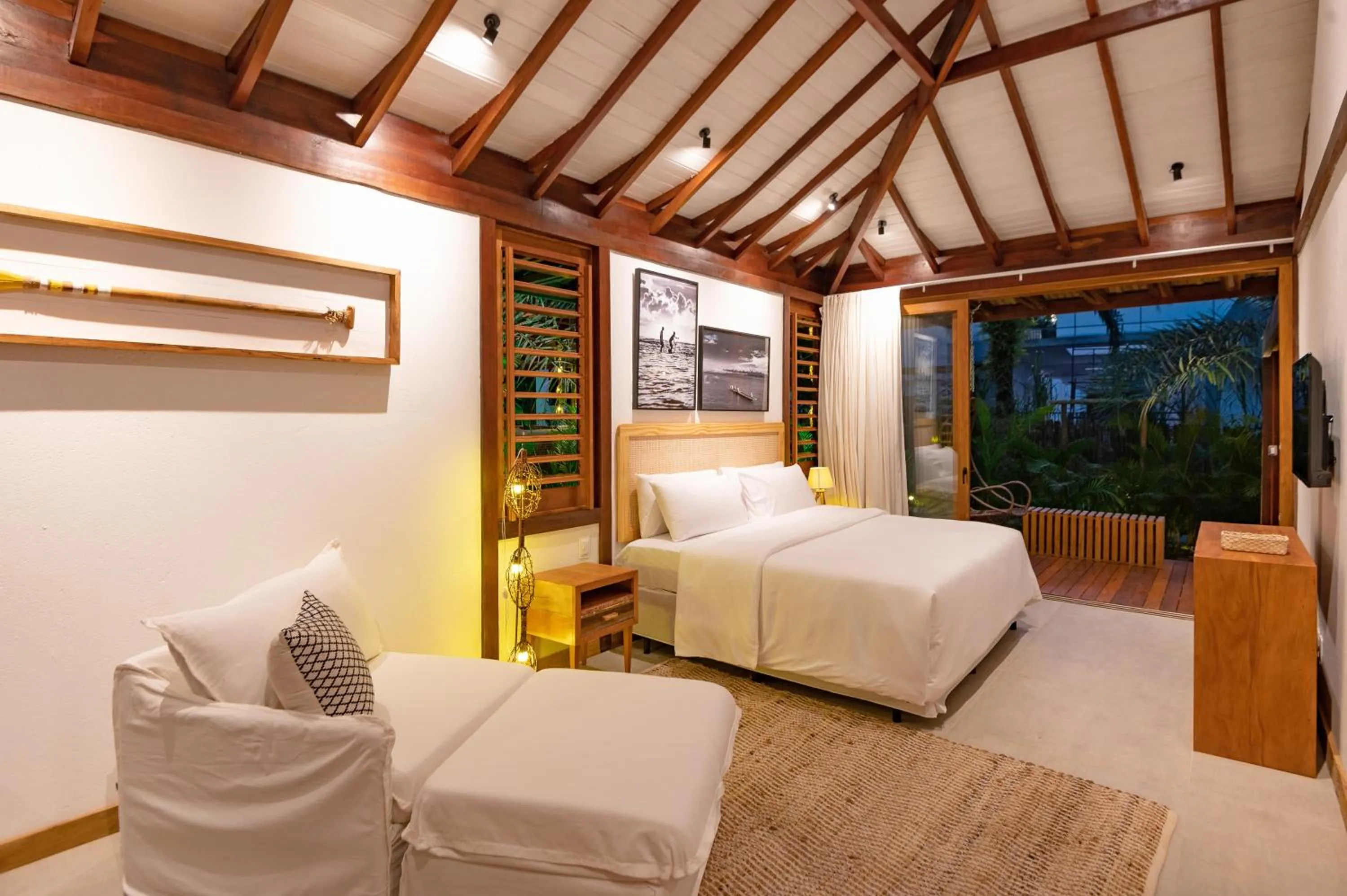 Bed in Colibri Beach Villas