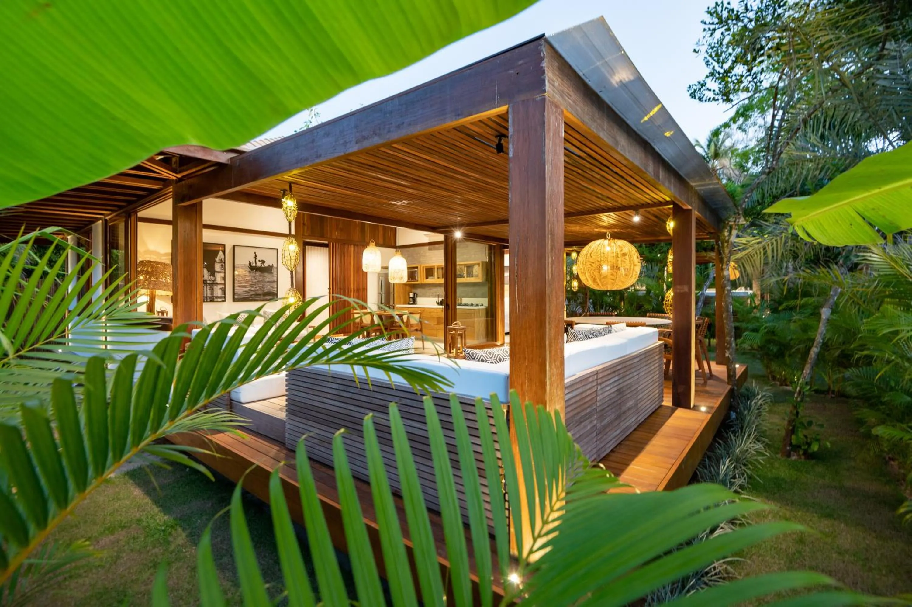 Balcony/Terrace, Bed in Colibri Beach Villas