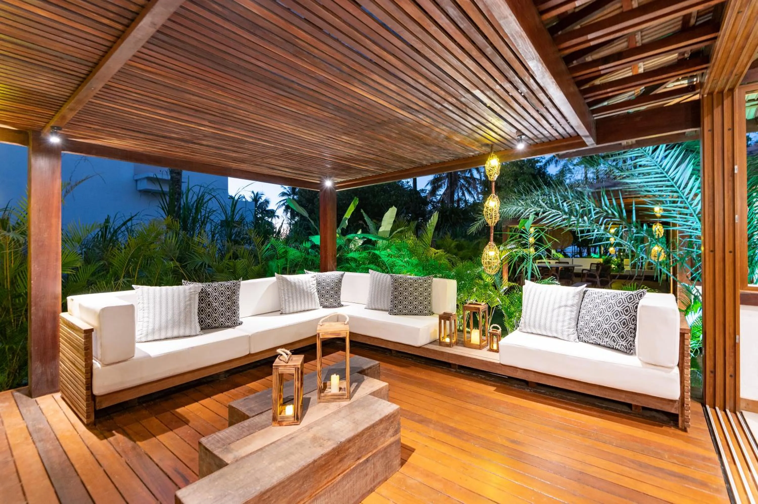 Patio in Colibri Beach Villas