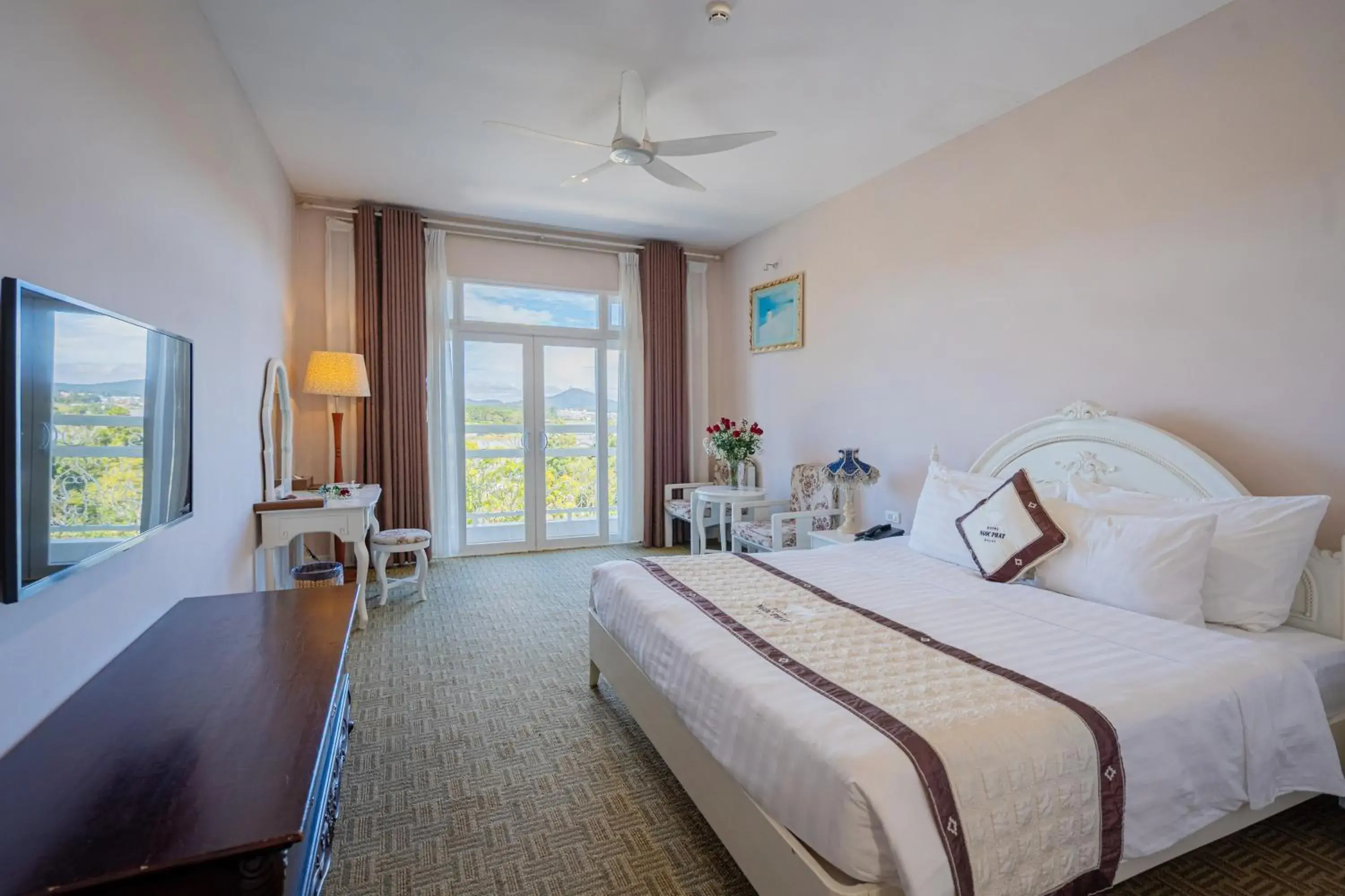 Photo of the whole room, Bed in Ngoc Phat Dalat Hotel Photo of the whole room, Bed in Ngoc Phat Dalat Hotel