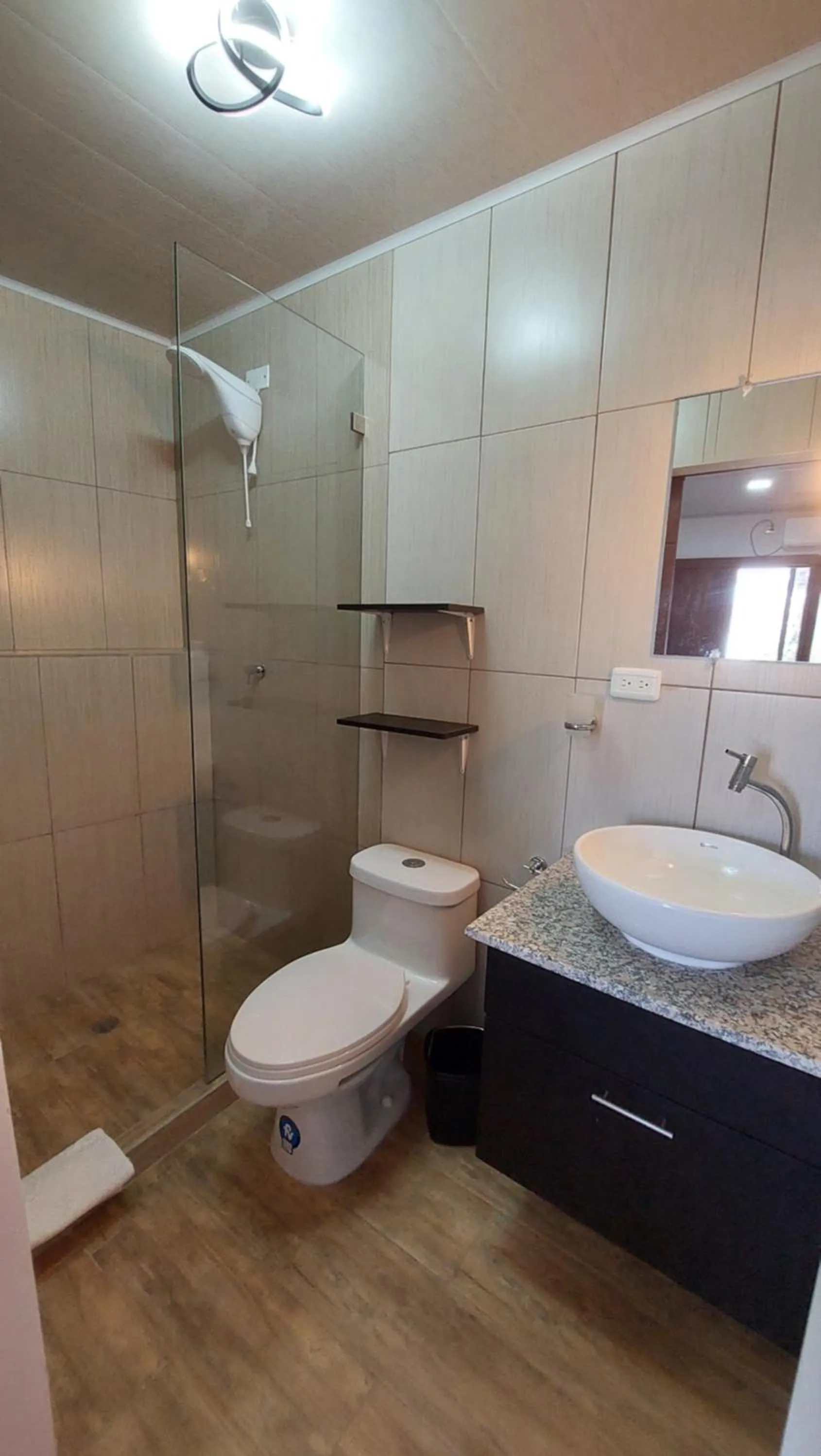 Bathroom in Hotel Islas Galapagos