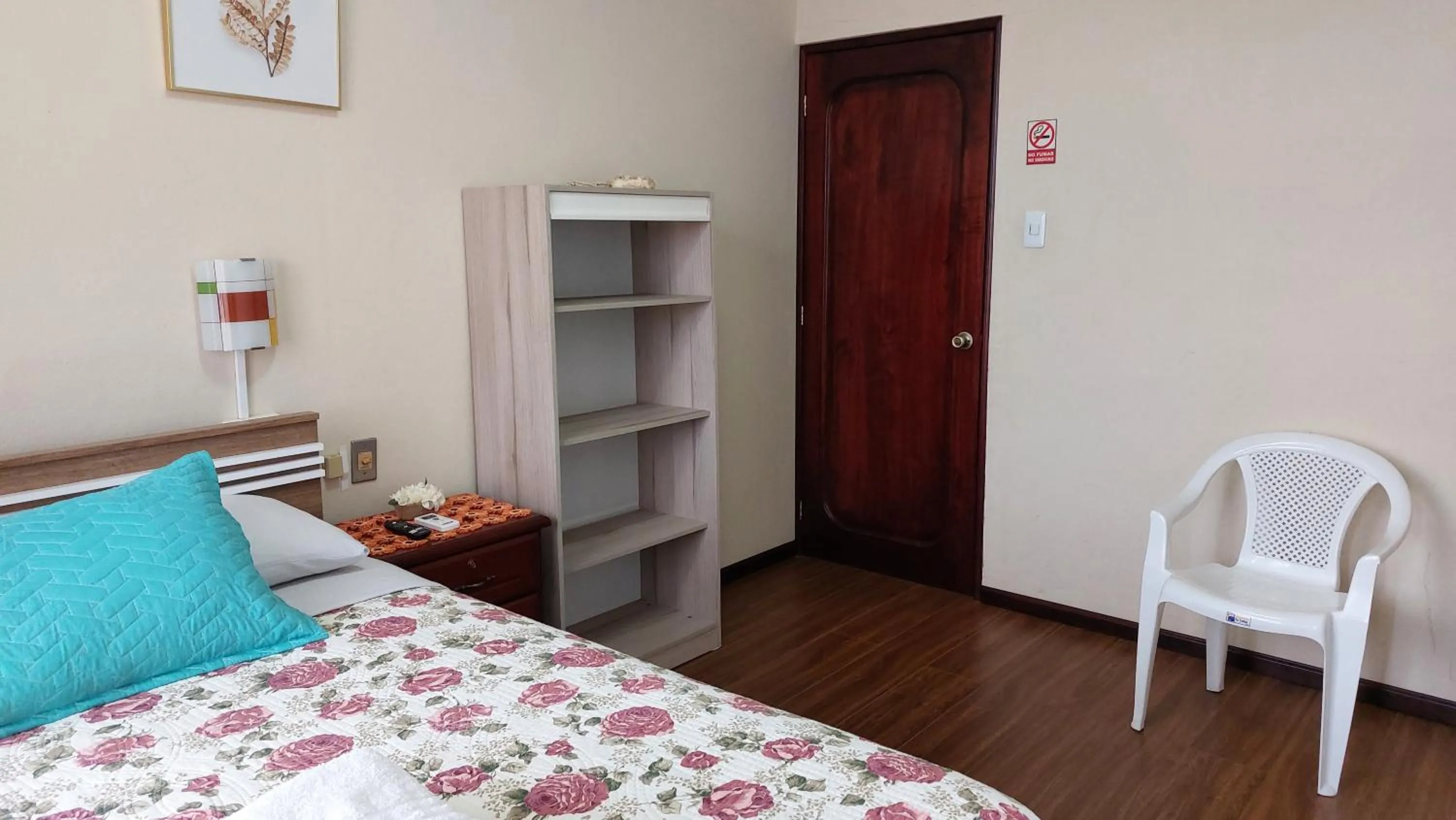 Bed in Hotel Islas Galapagos