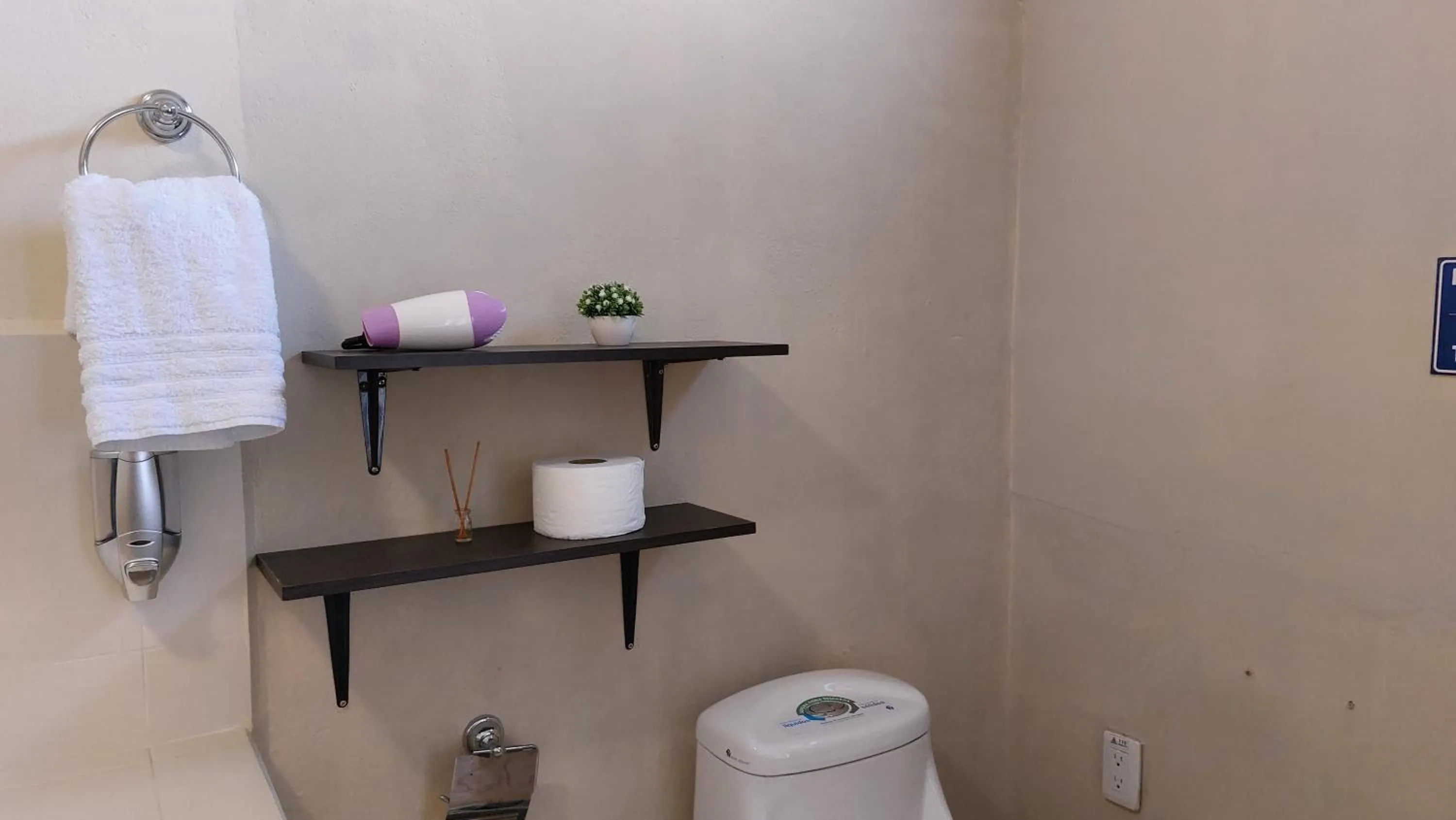 Bathroom in Hotel Islas Galapagos
