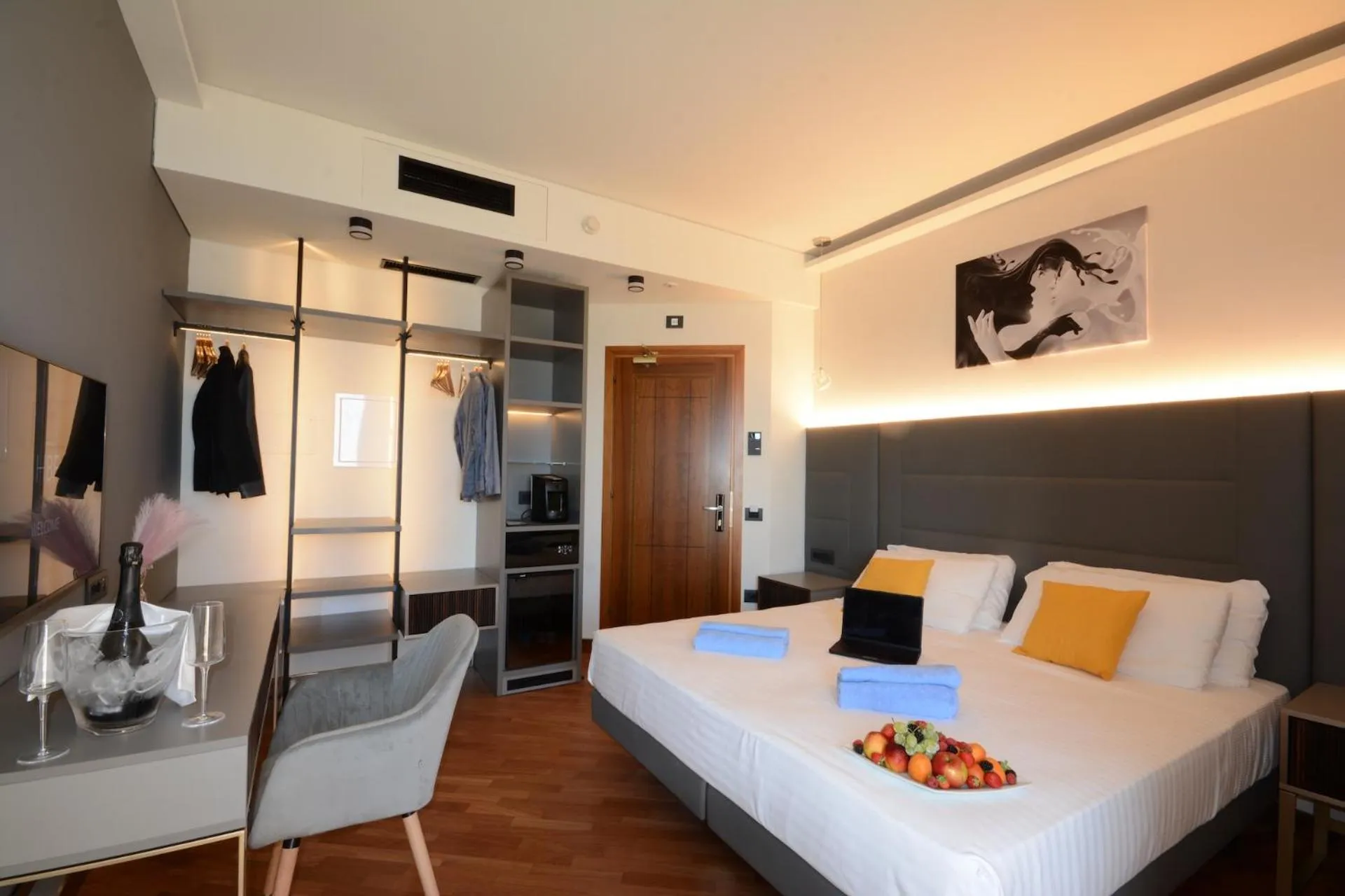 Bed in Hotel Baia Flaminia