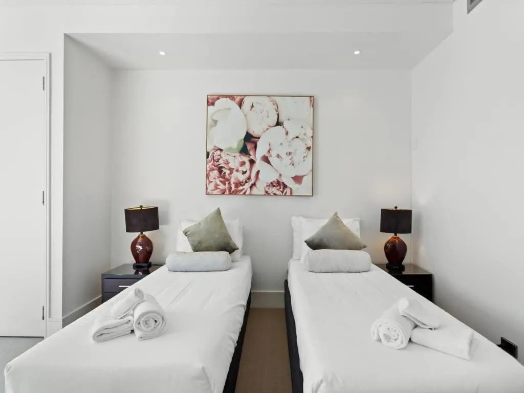 Bed in Gorgeous 2BR in Wynyard Quarter by Zodiak Stays