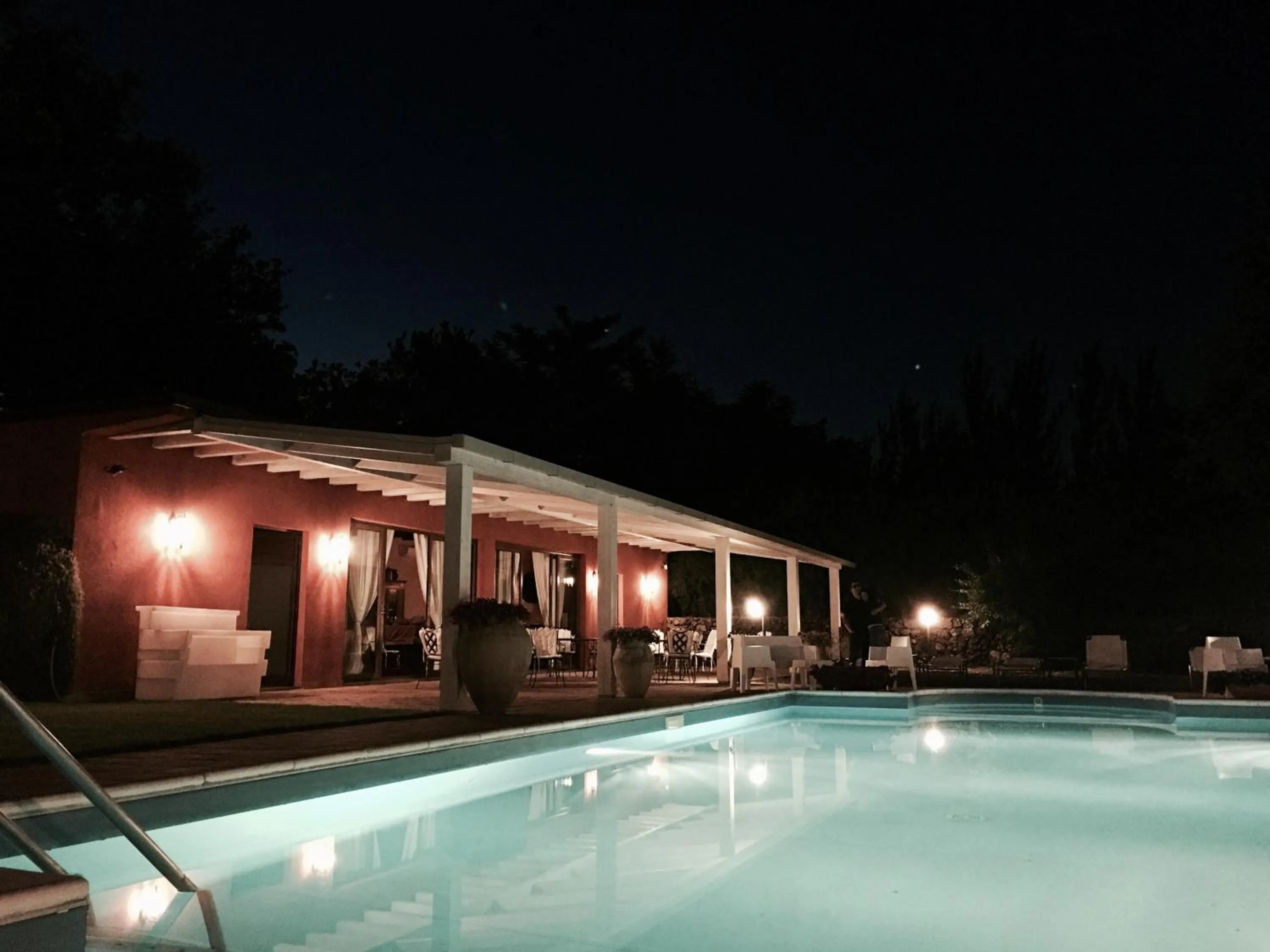 Swimming pool in Bed and Breakfast Il Glicine