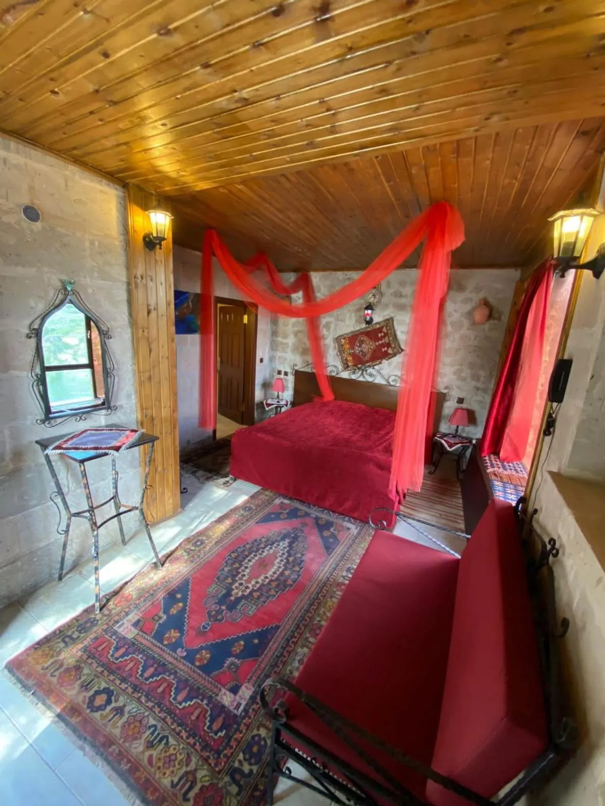 Photo of the whole room, Bed in Kapadokya Ihlara Konakları Otel Antik Konaklar