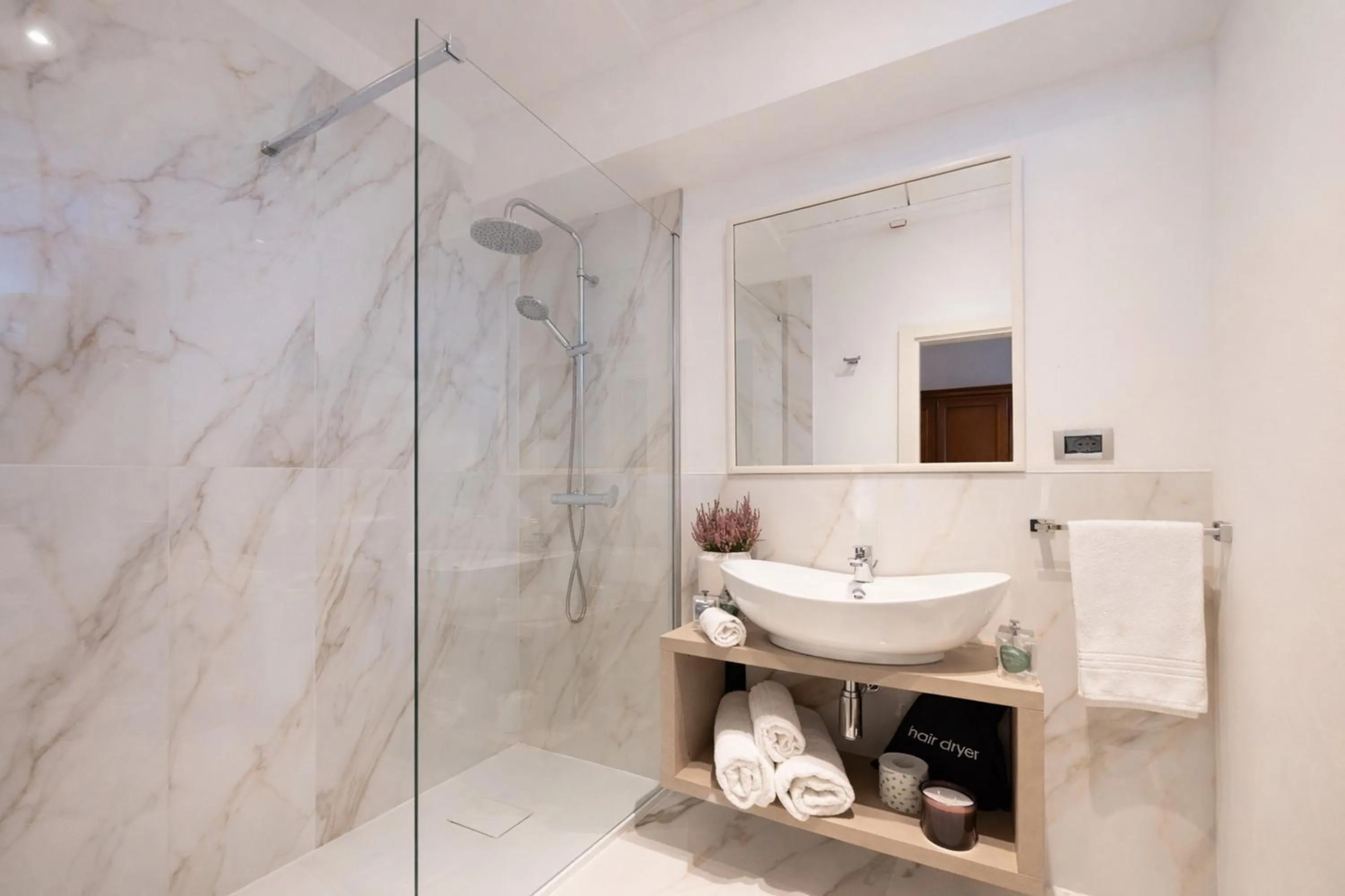 Hotel Ristorante Ala d'Oro