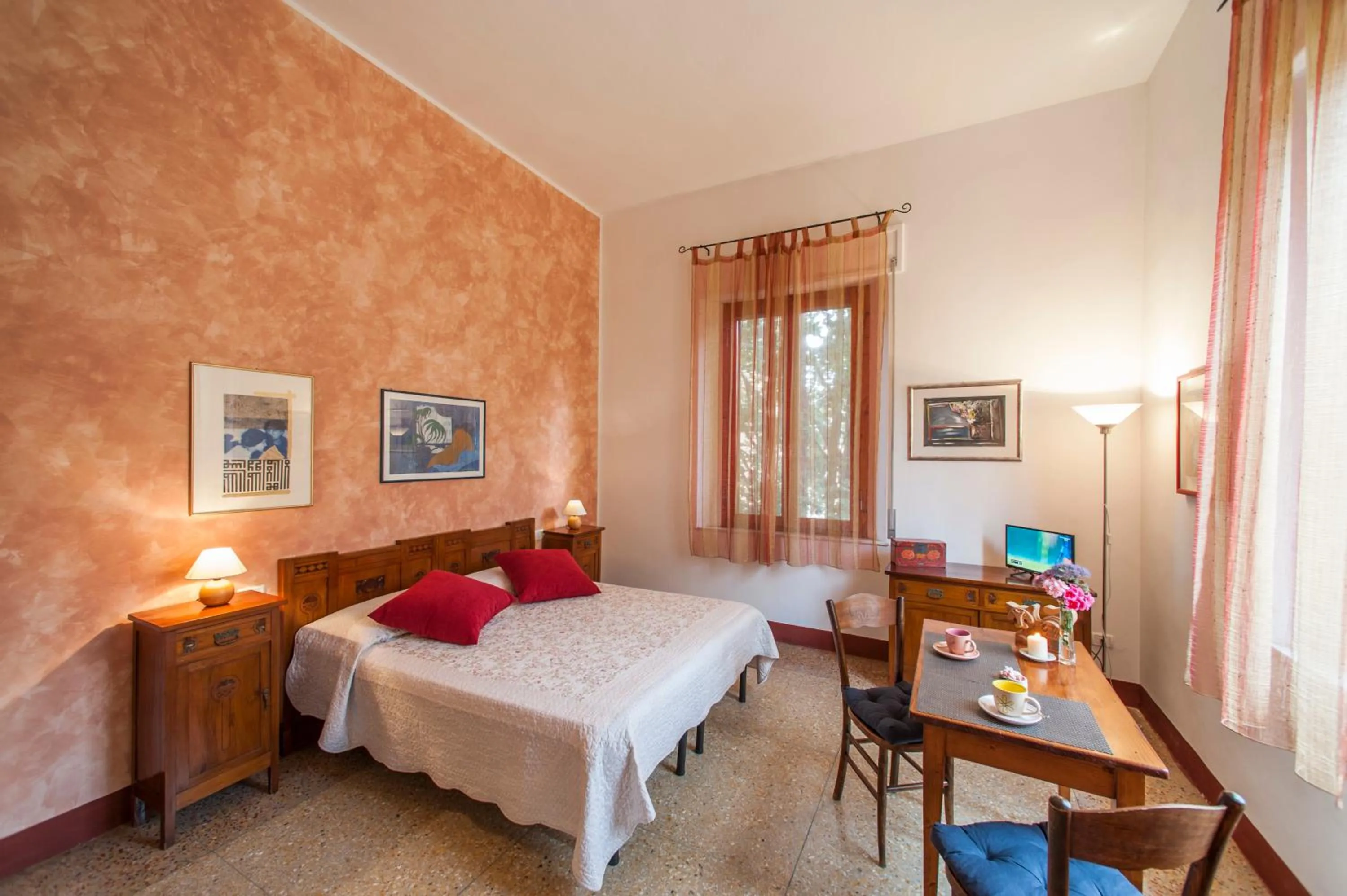 Photo of the whole room, Bed in B&B La Coperta Ricamata
