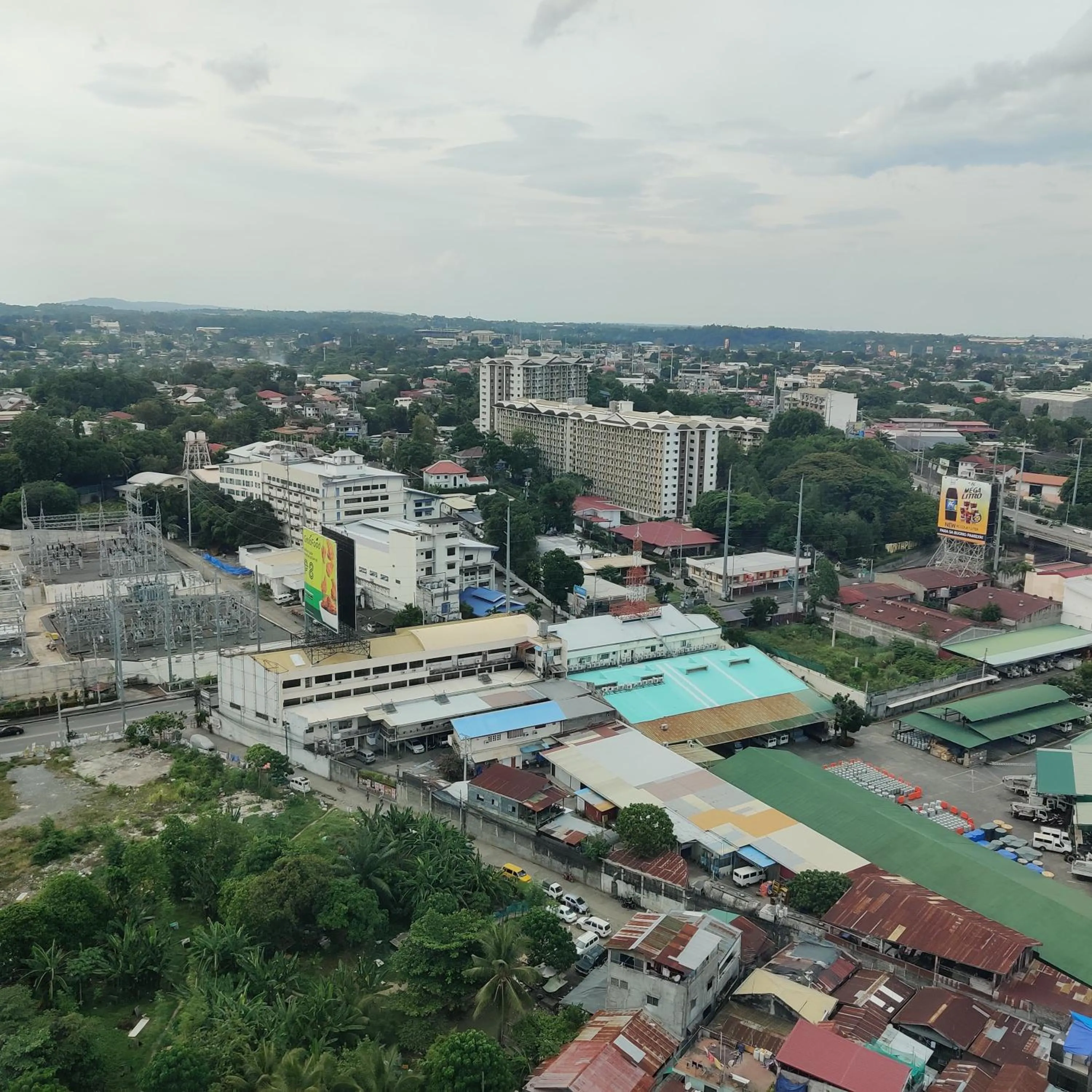 City view in Abreeza Condo T2-2820