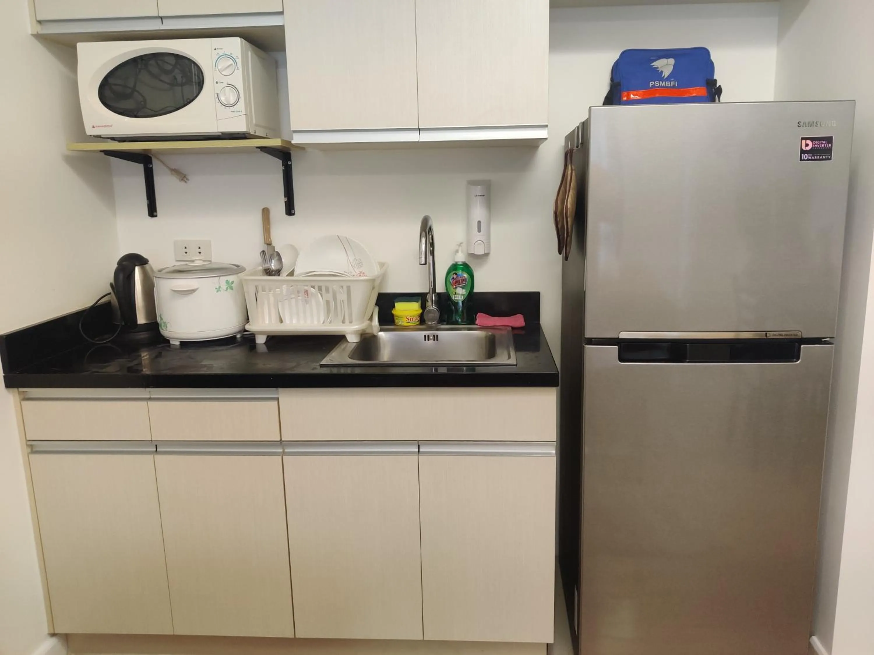 Kitchen or kitchenette in Abreeza Condo T2-2820