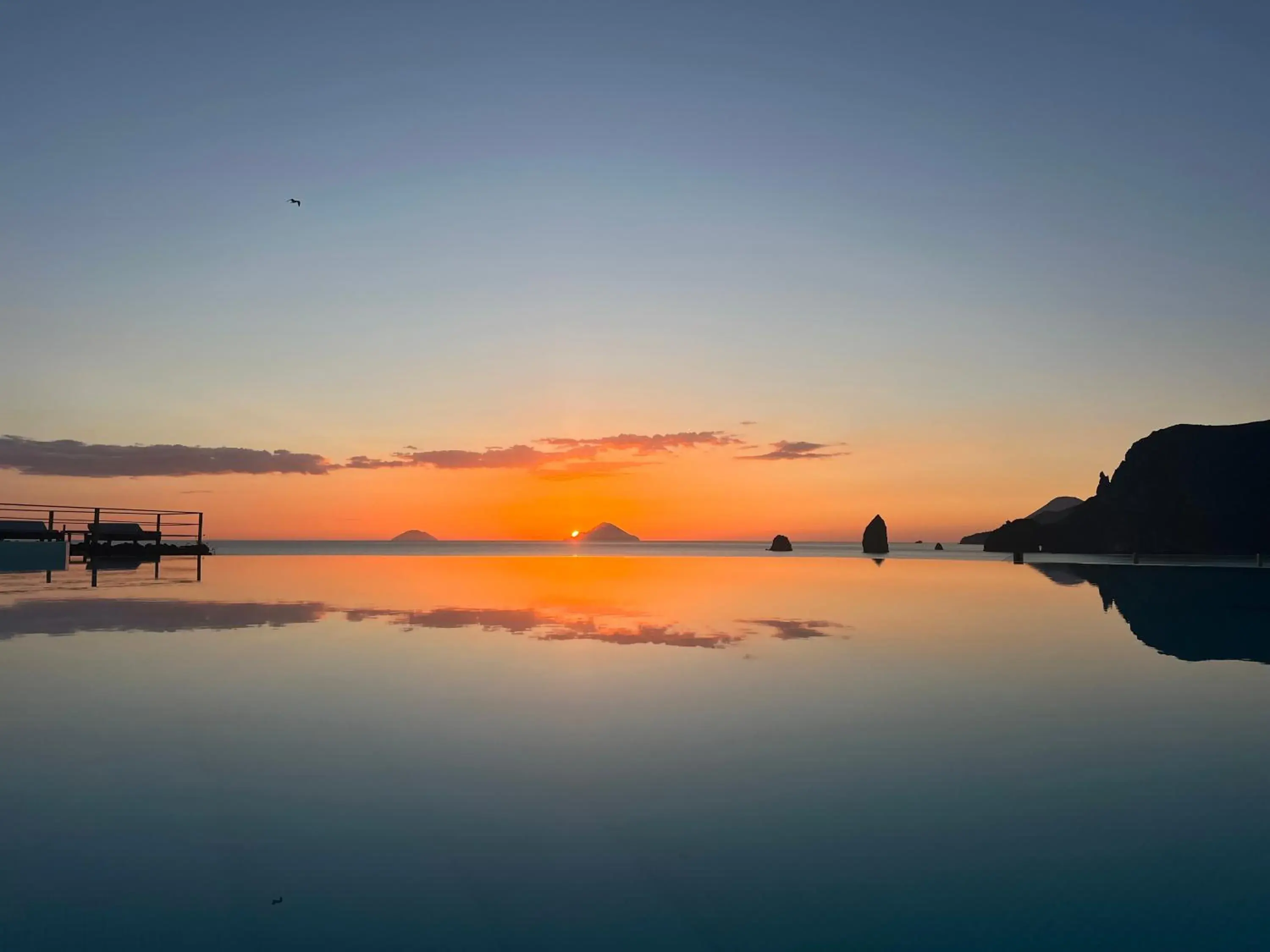 Swimming pool in Therasia Resort Sea and SPA - The Leading Hotels of the World Swimming pool in Therasia Resort Sea and SPA - The Leading Hotels of the World