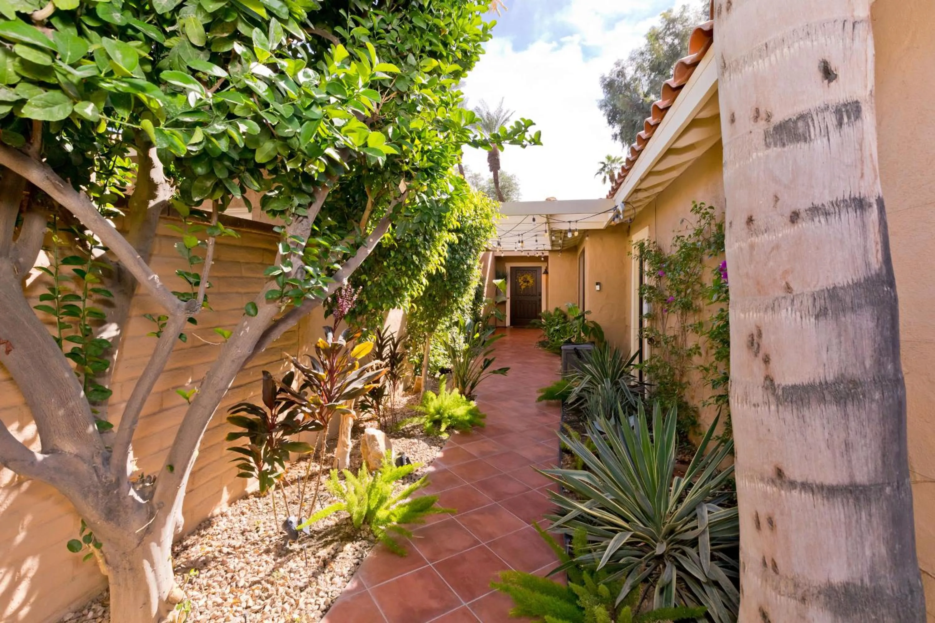 Spectacular condo with private golf privileges includes golf cart on Monterey Country Club !!