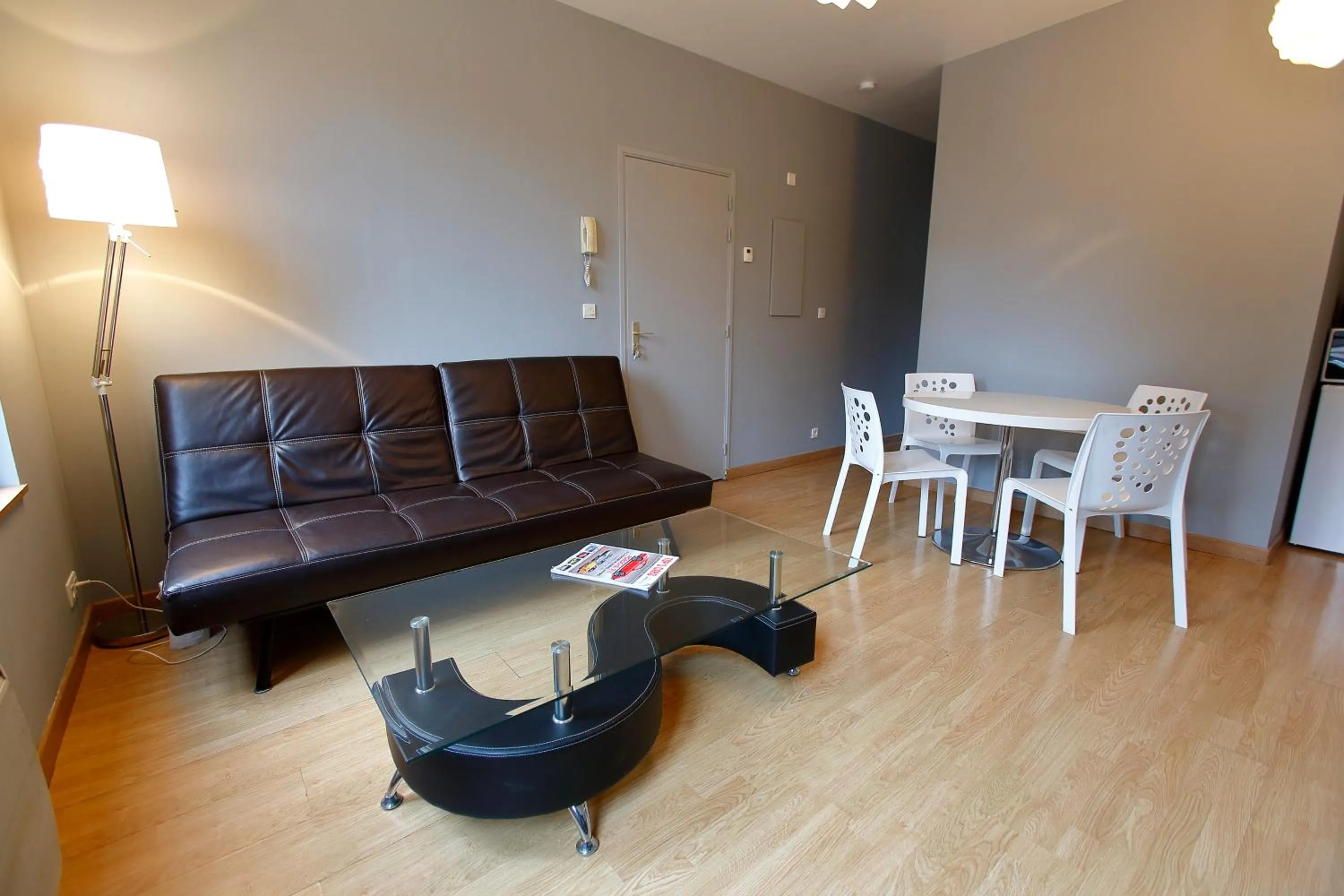 Living room in Appart'Hôtel de la Tour