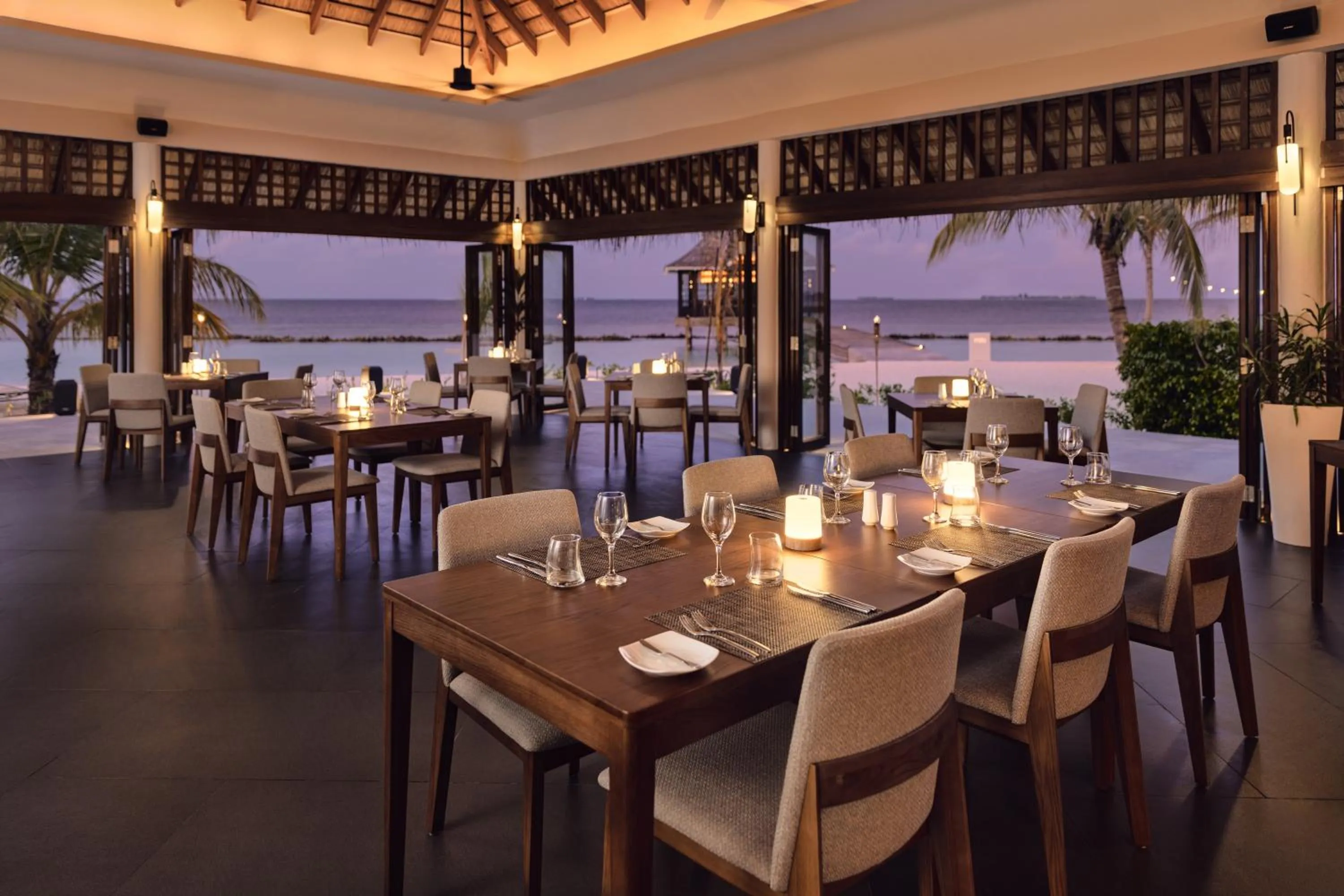 Restaurant/places to eat in Nova Maldives