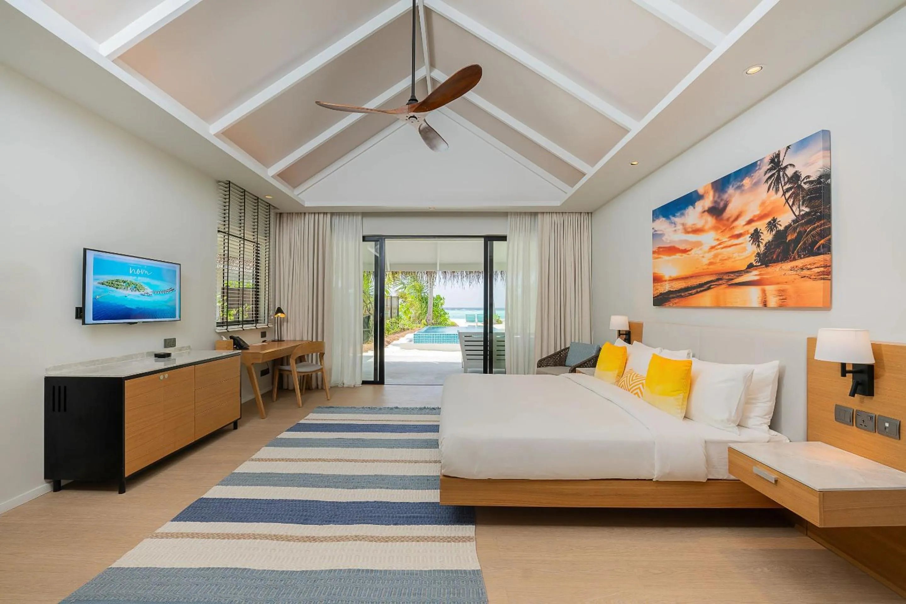 Bed in Nova Maldives