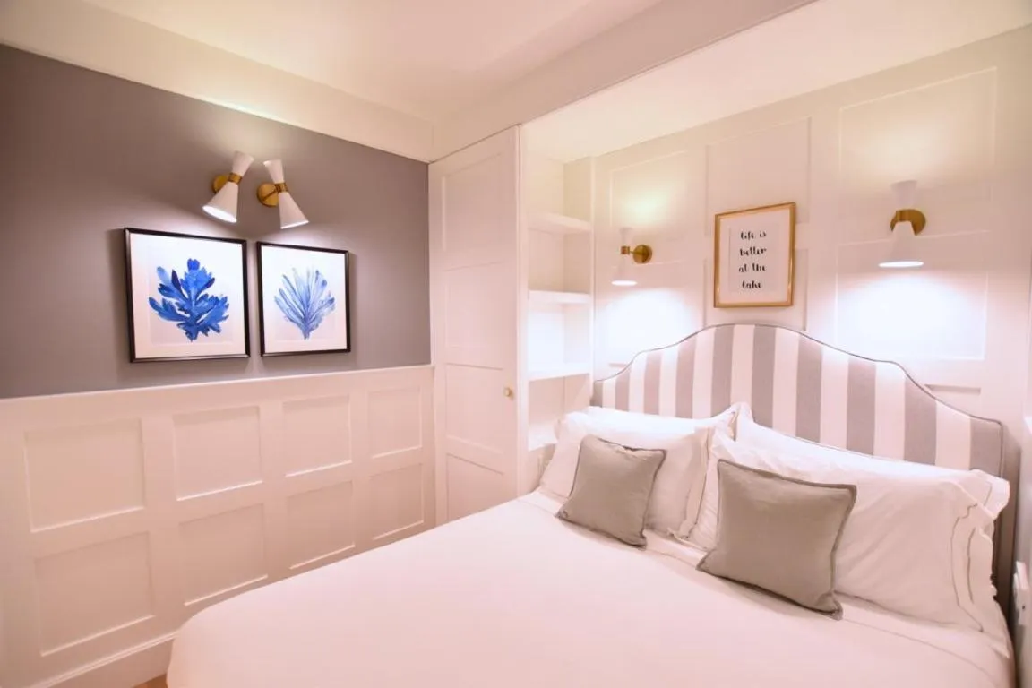 Bed in Hotel Rivalago