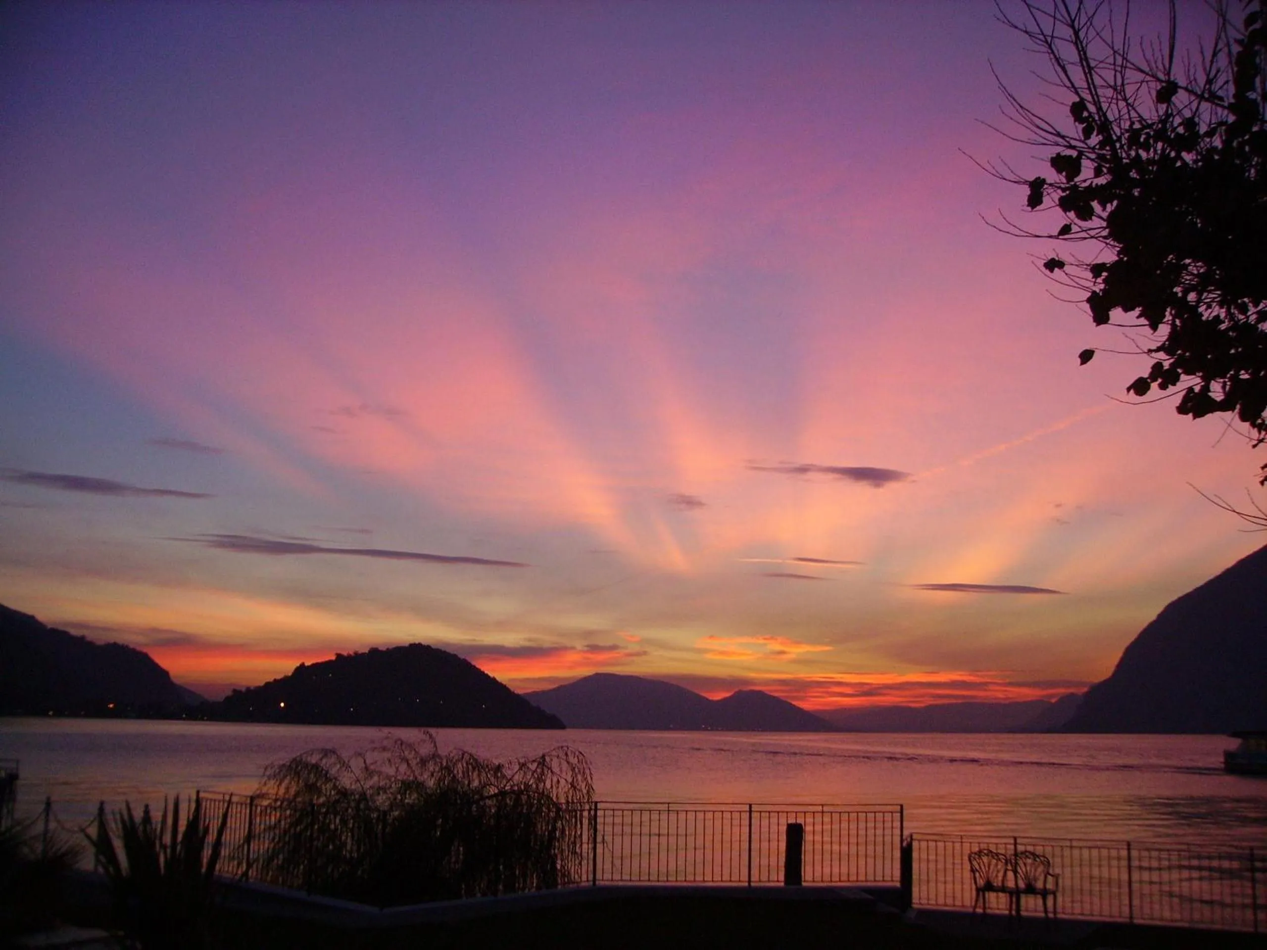 Day in Hotel Rivalago