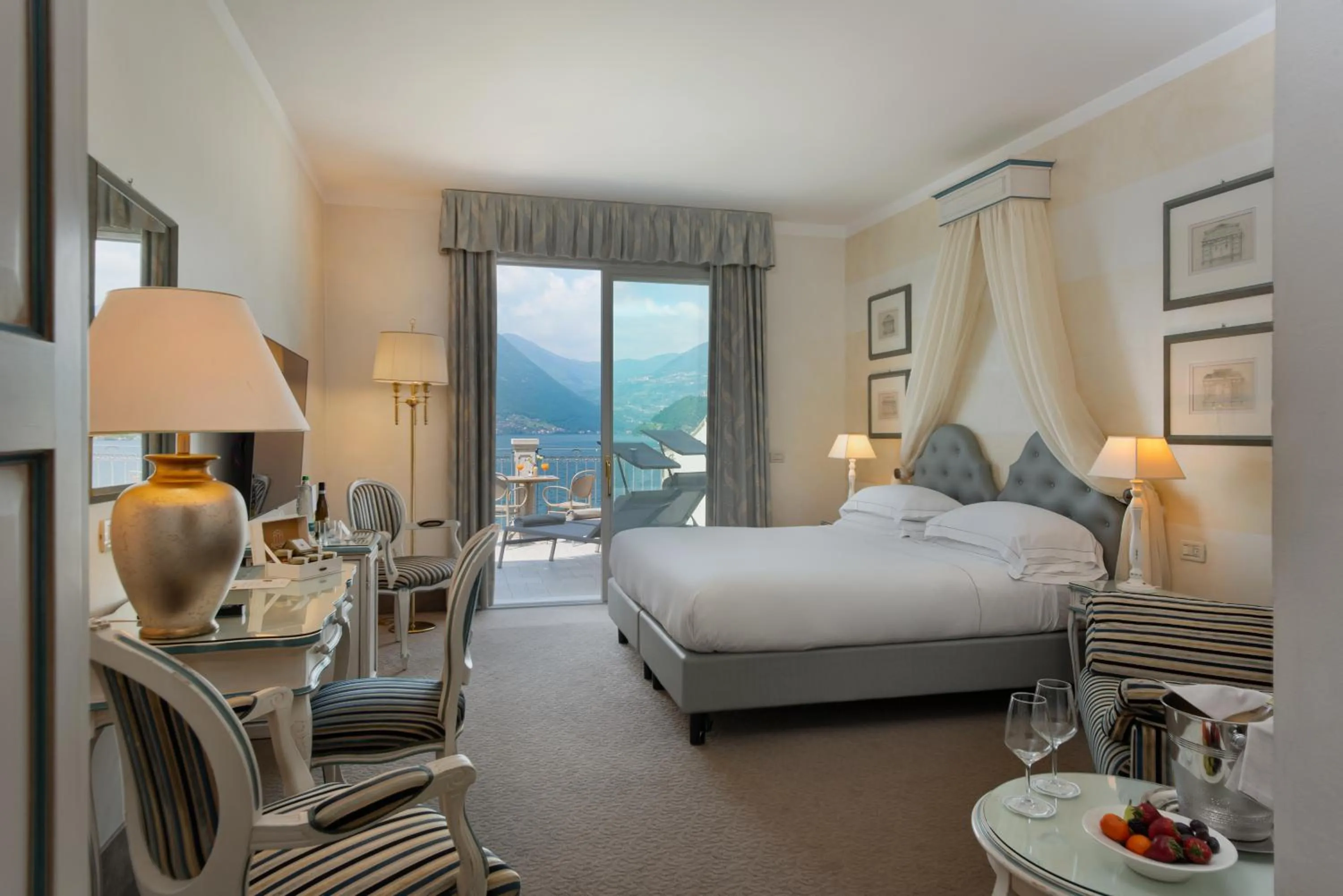 Bed in Hotel Rivalago