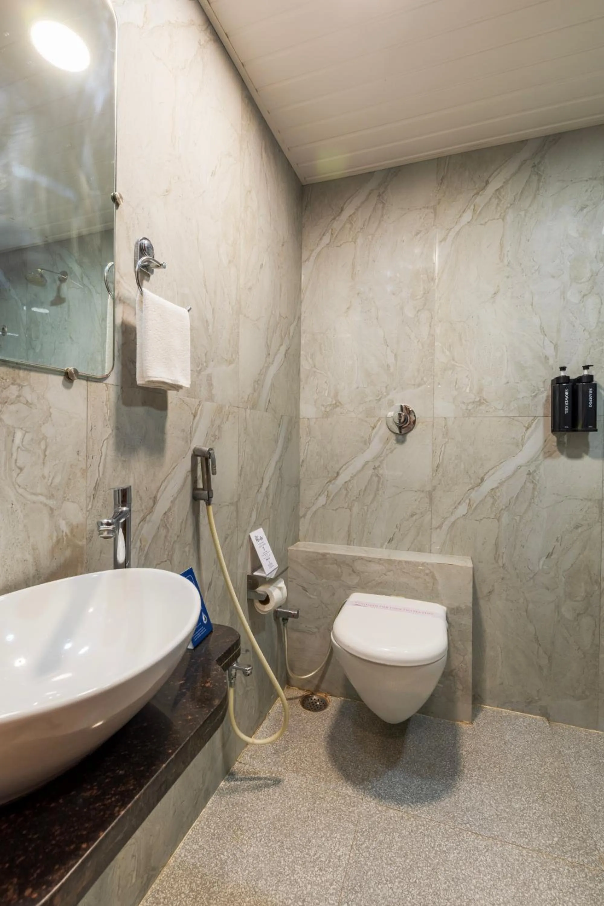 Bathroom in Sun Stone Hotel & Club - Jawai