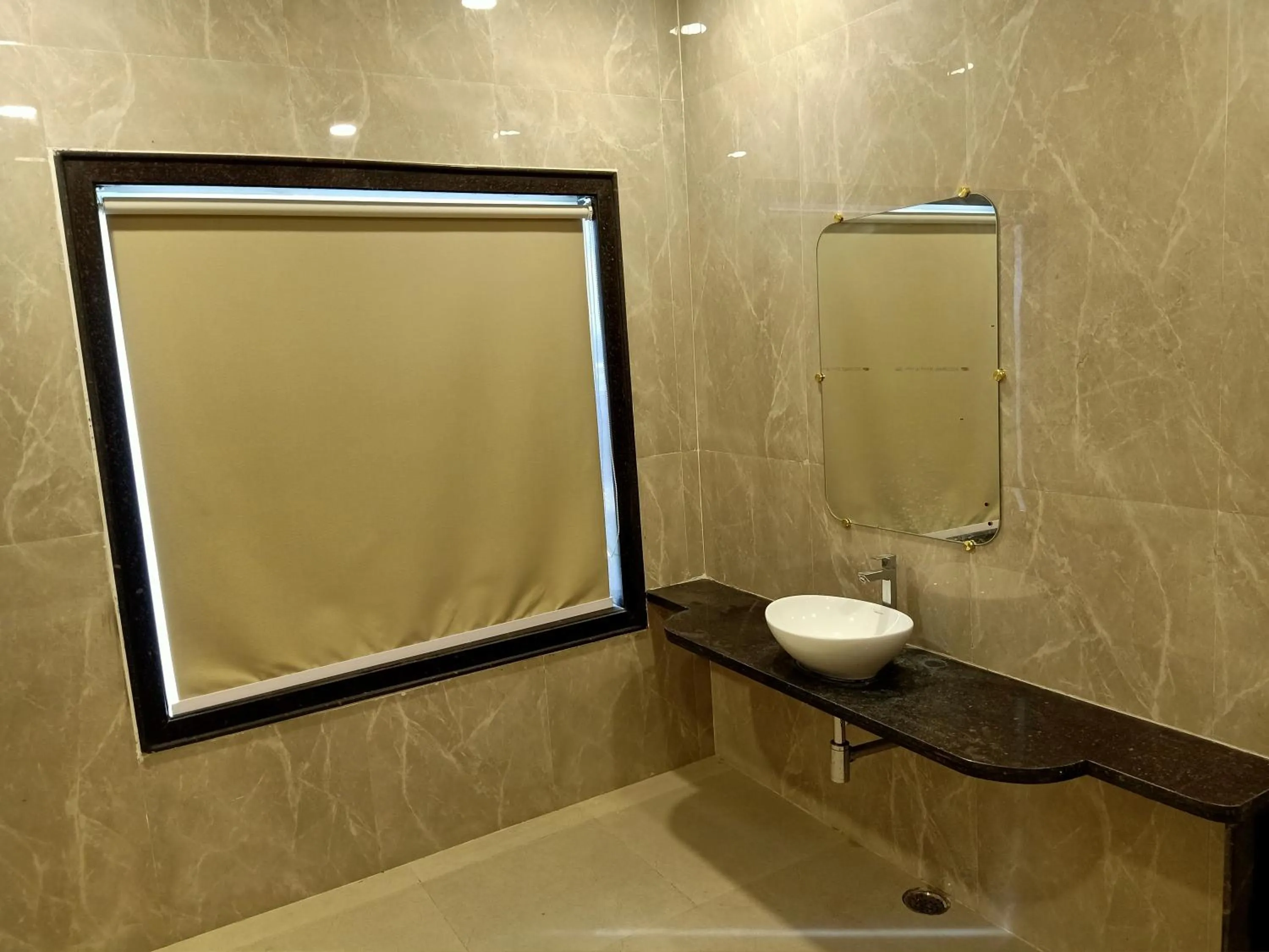Bathroom in Sun Stone Hotel & Club - Jawai
