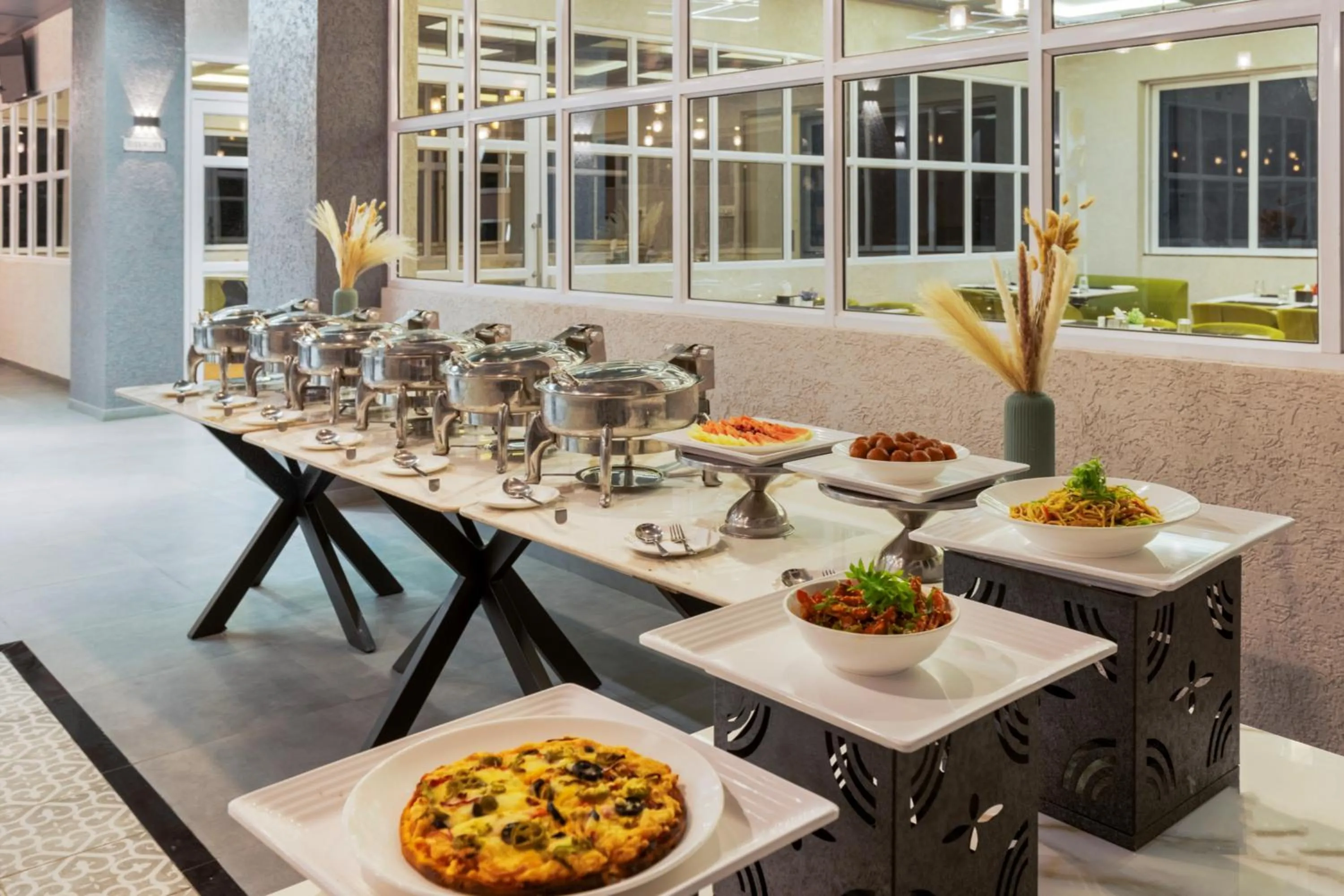 Restaurant/places to eat in Sun Stone Hotel & Club - Jawai