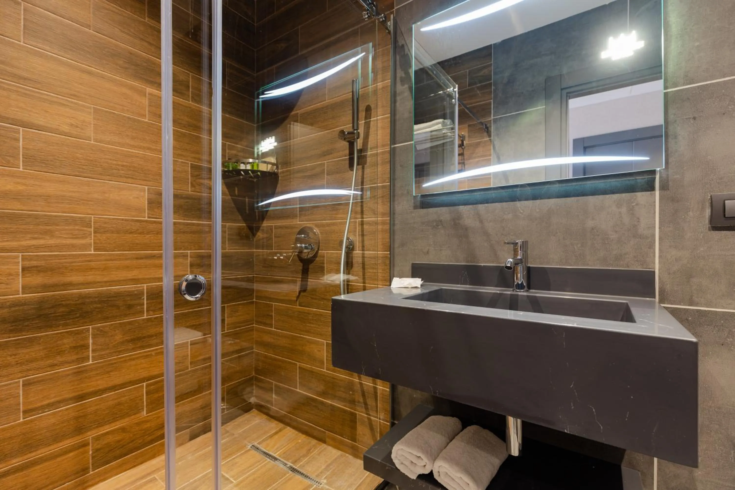 Bathroom in Hotel Monarch