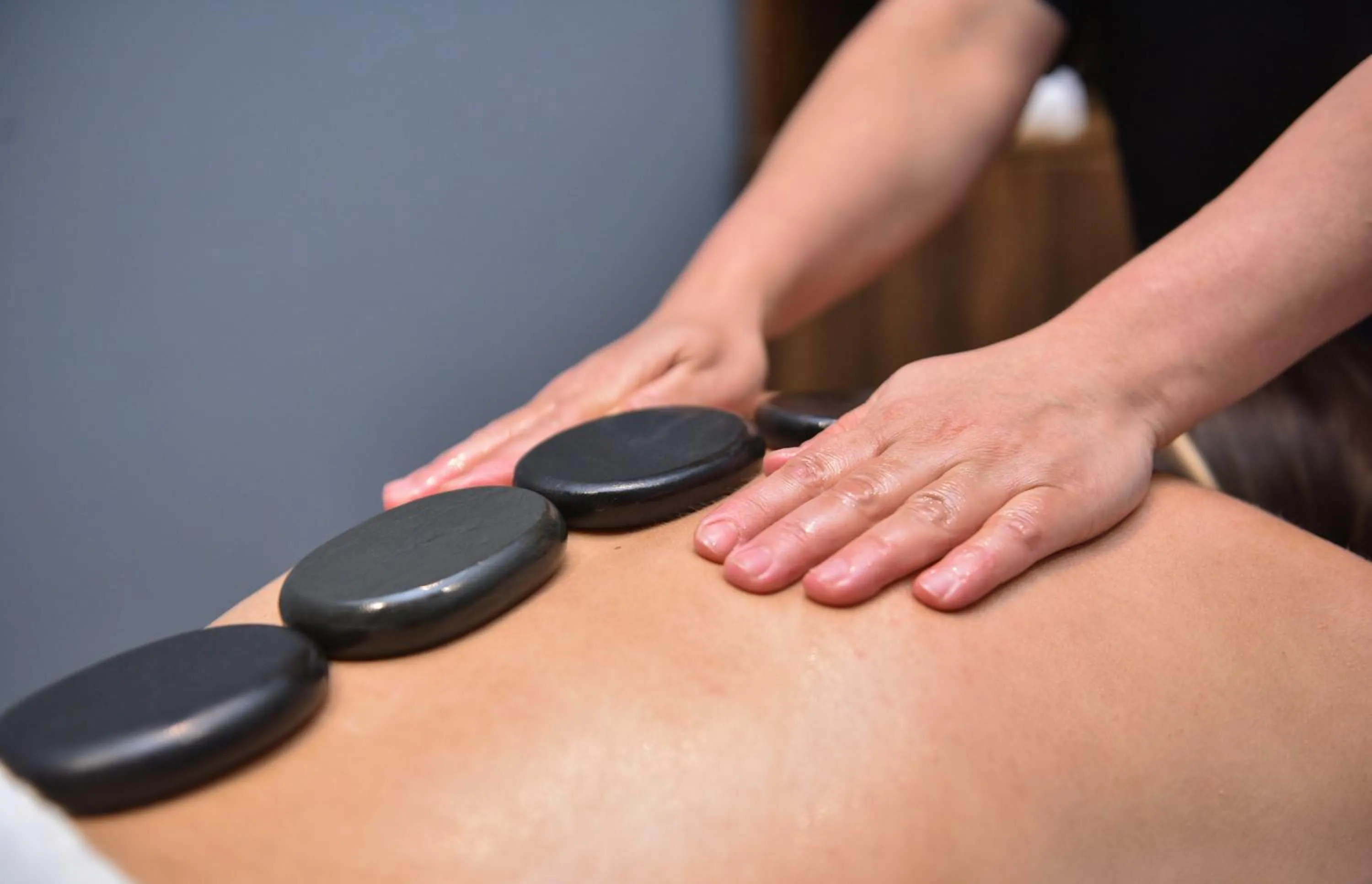 Massage in Hotel Monarch