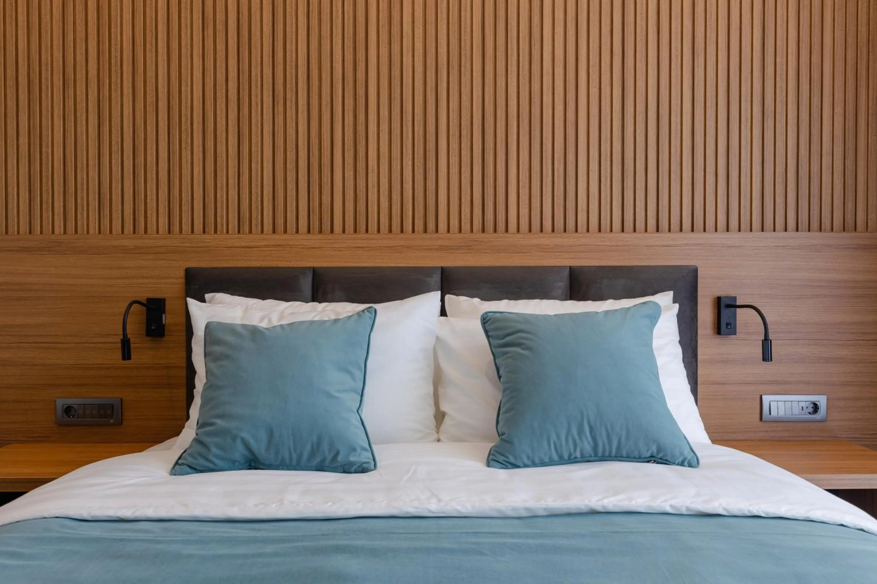 Bedroom, Bed in Hotel Monarch