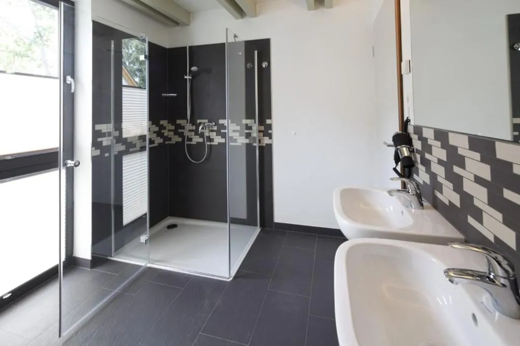 Bathroom in FW Huflattich - Sauna, Kamin & Terrasse