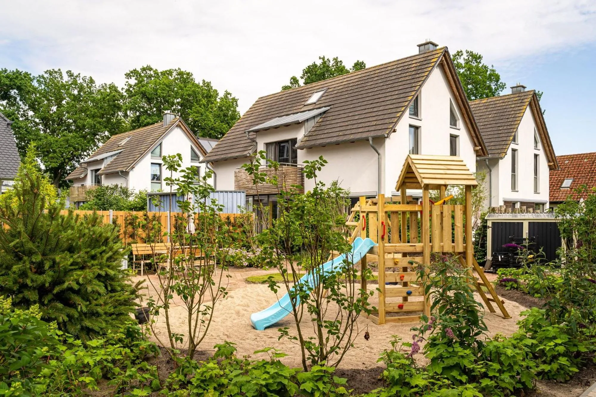 Children play ground in FW Huflattich - Sauna, Kamin & Terrasse