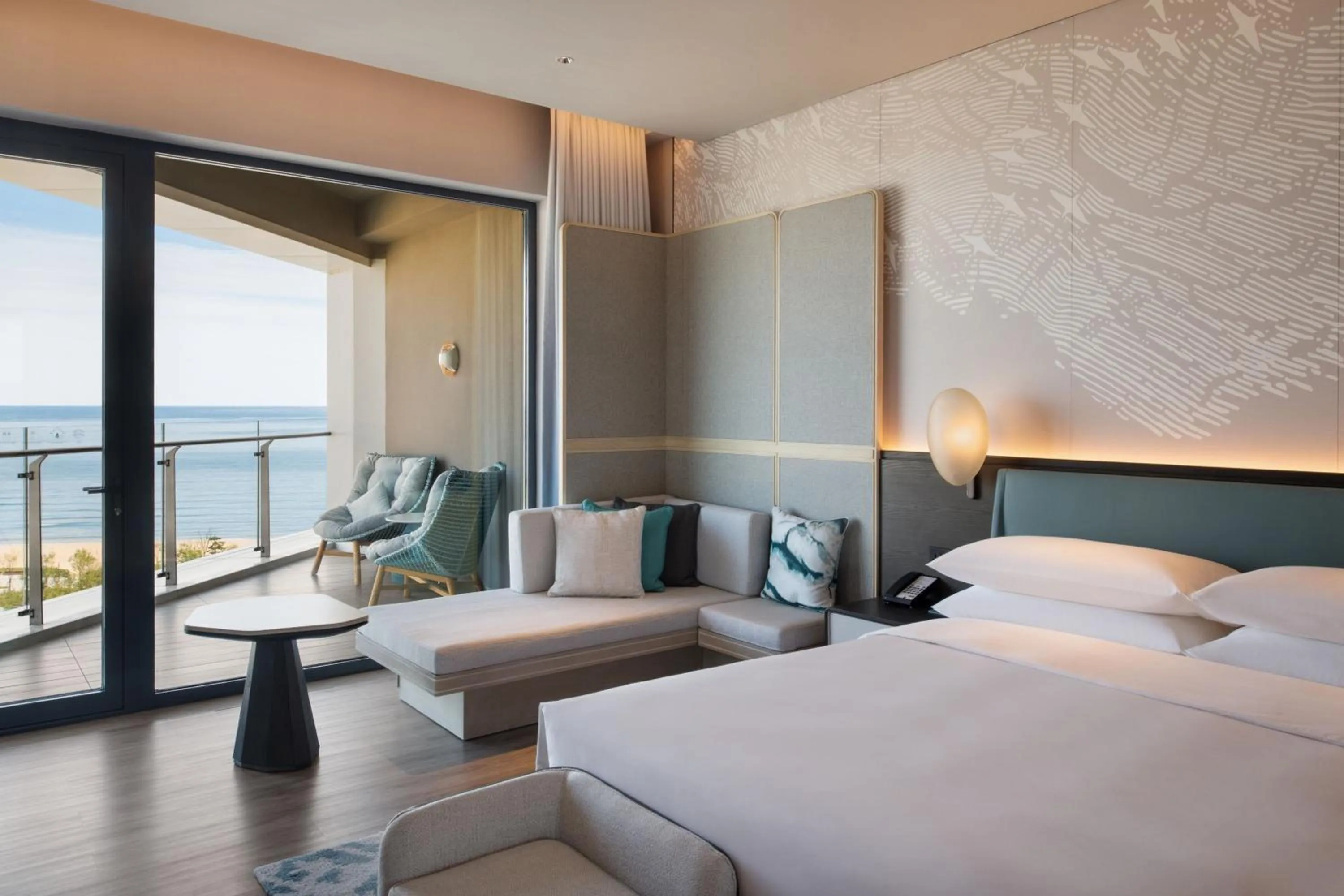 Bedroom, Bed in Qinhuangdao Marriott Resort