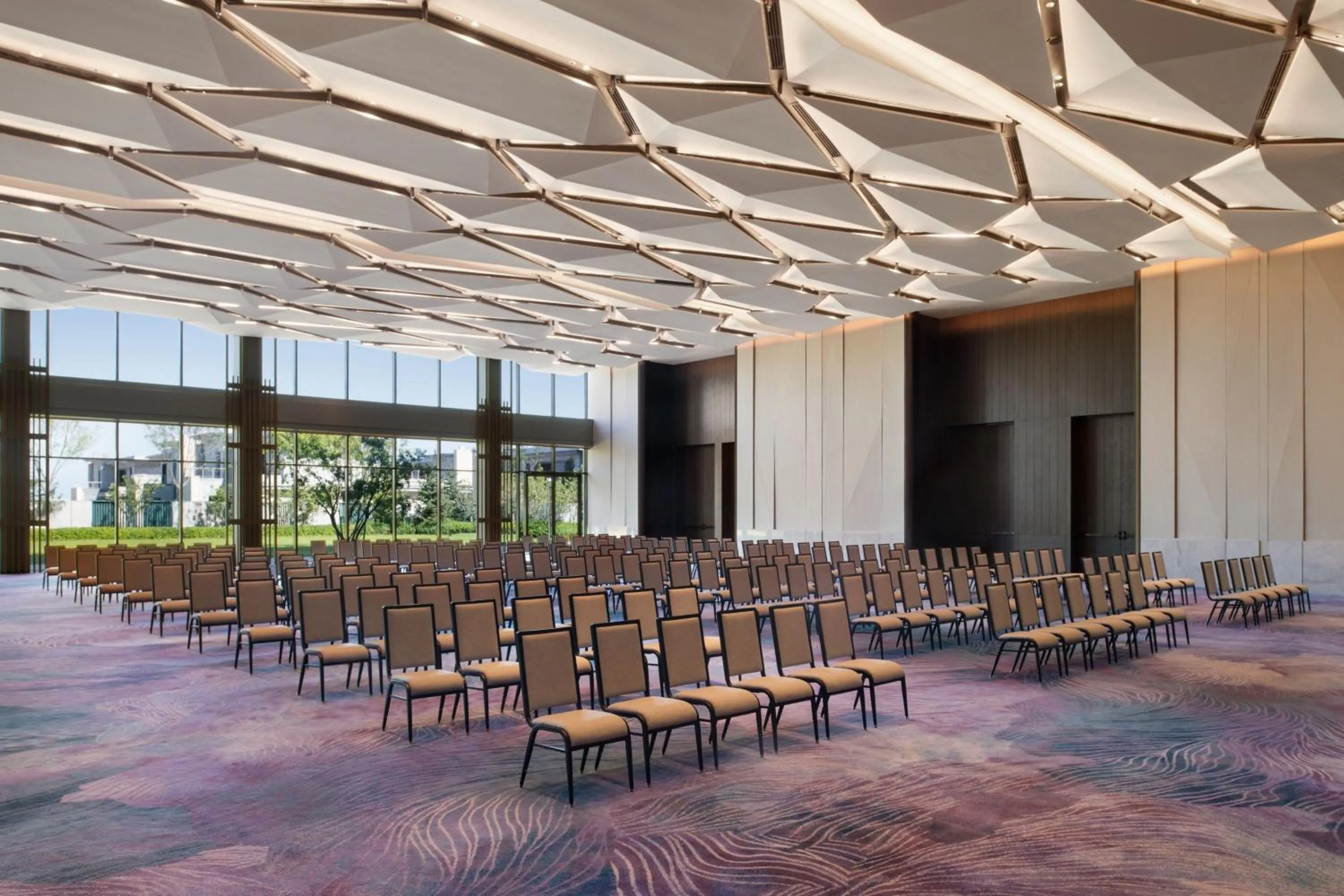 Meeting/conference room in Qinhuangdao Marriott Resort