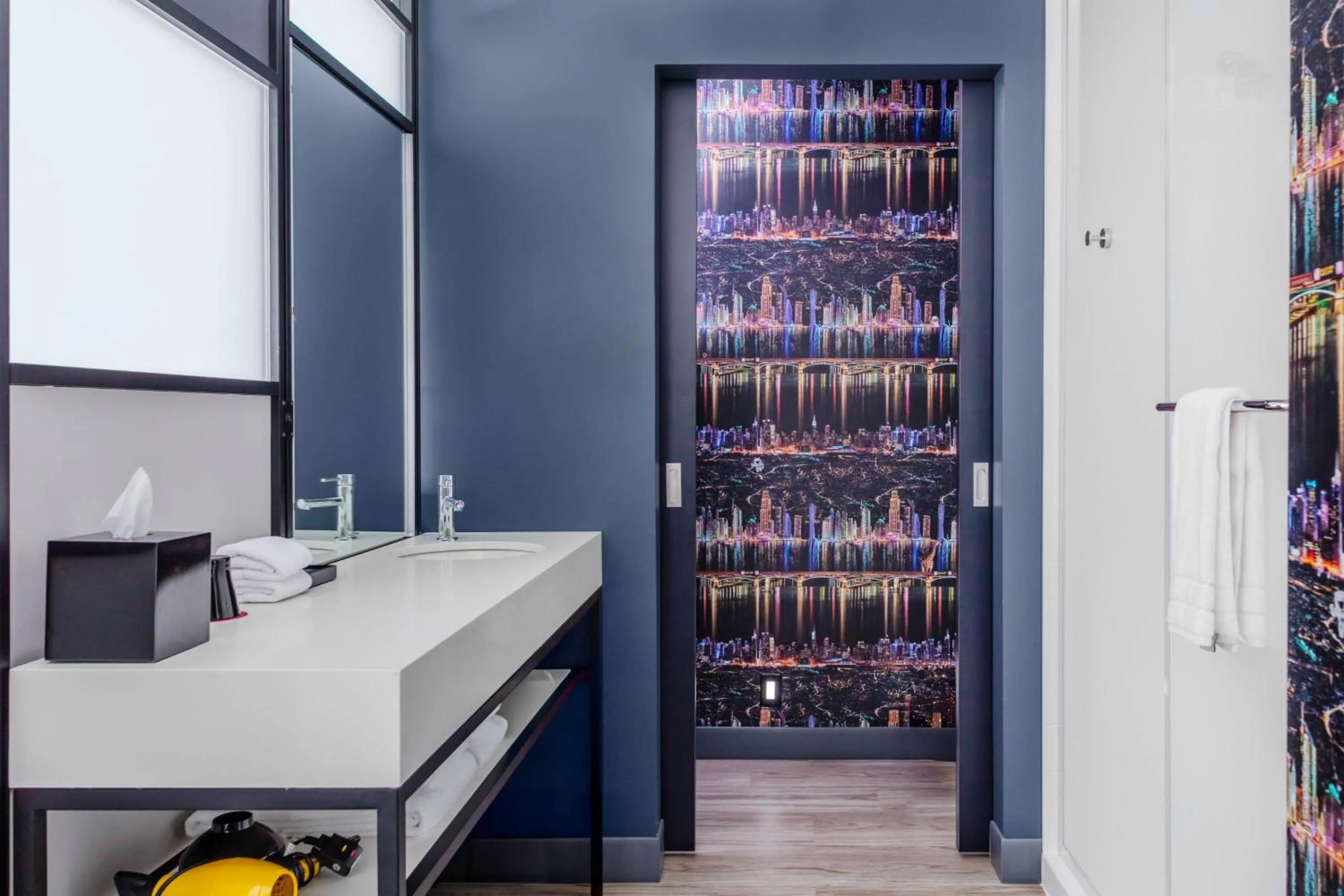 Bathroom in Aloft Dallas Arlington South