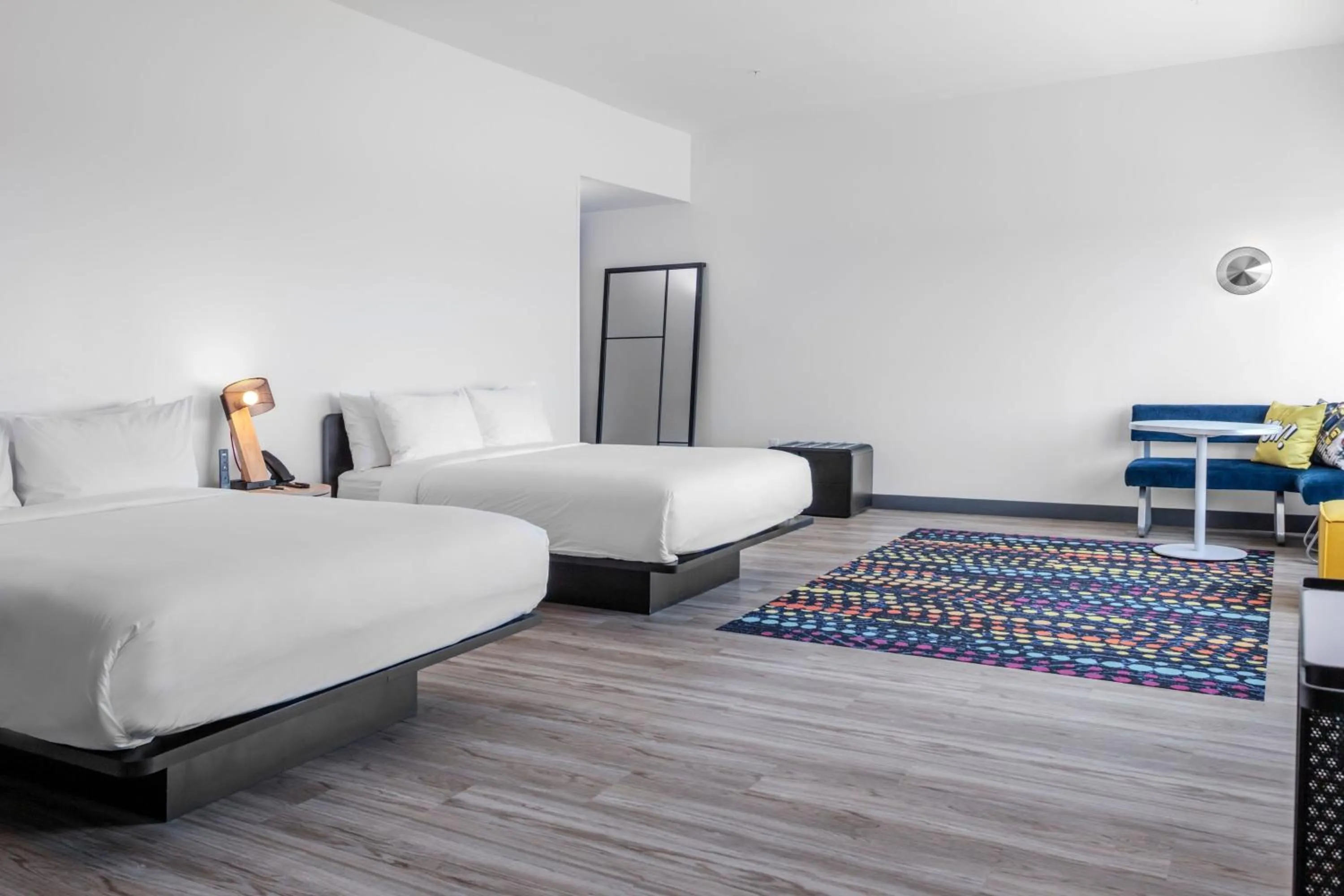 Photo of the whole room, Bed in Aloft Dallas Arlington South