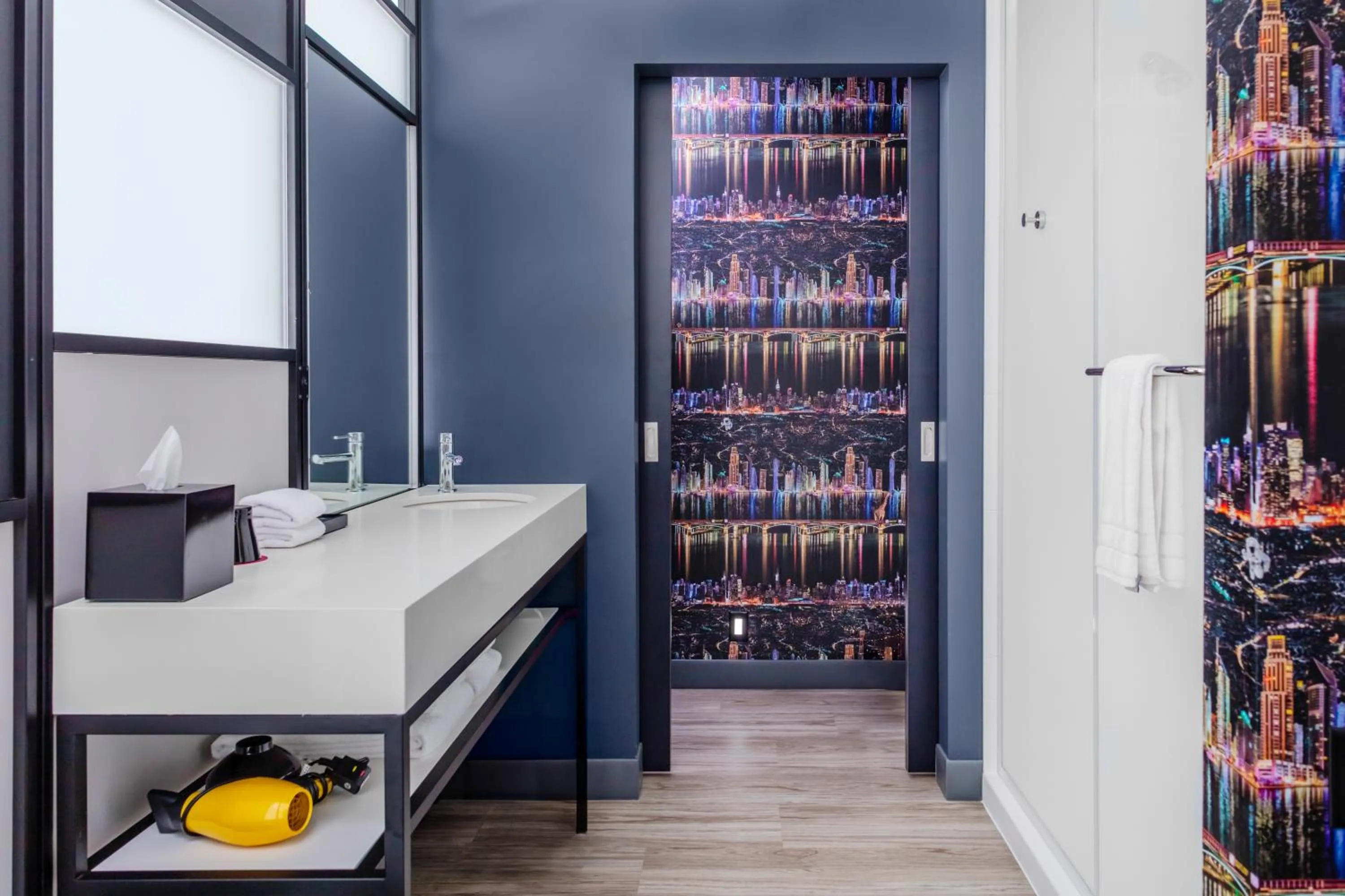 Aloft Dallas Arlington South