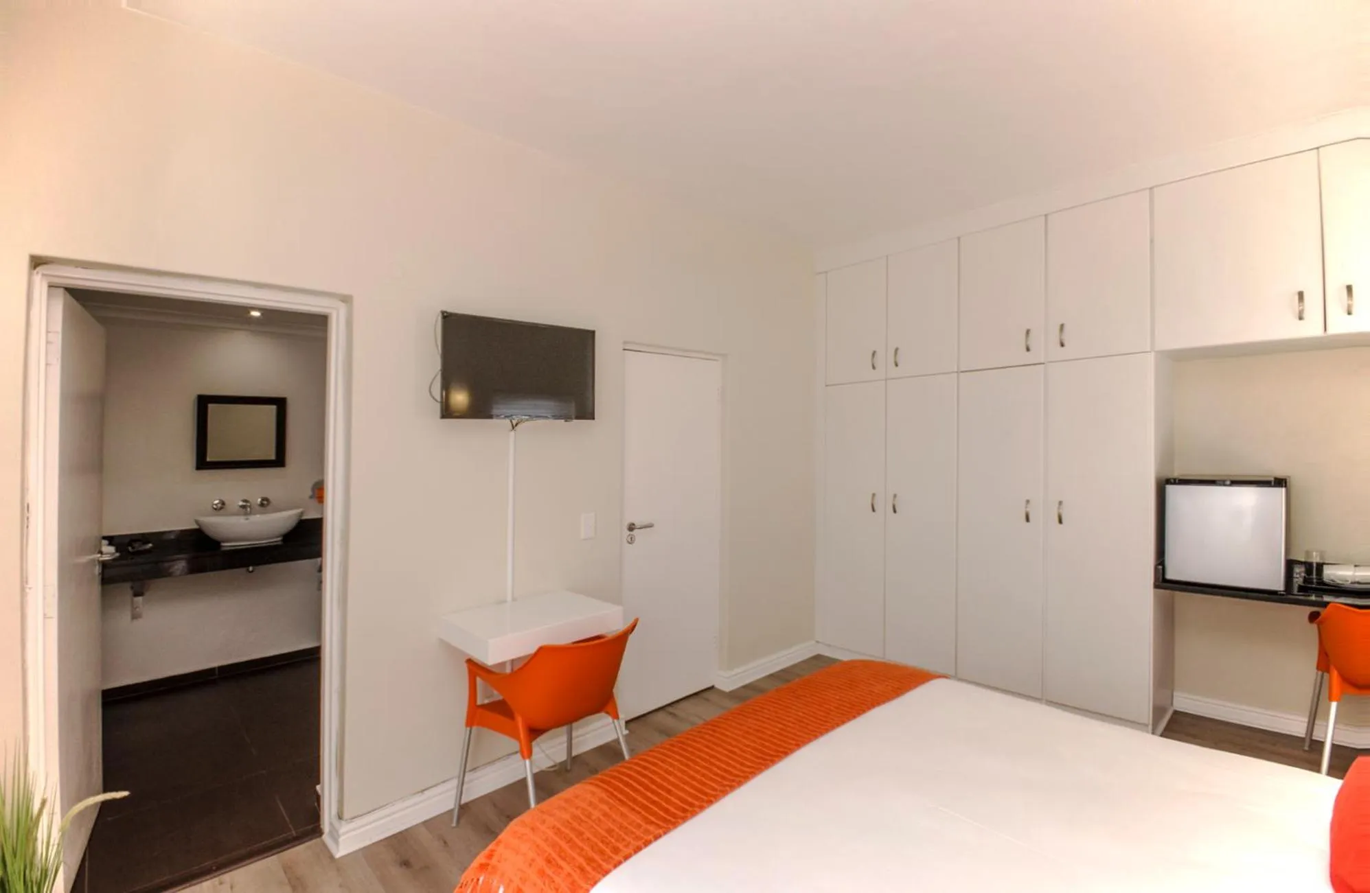 Bedroom, Bed in Small Bay Guest House