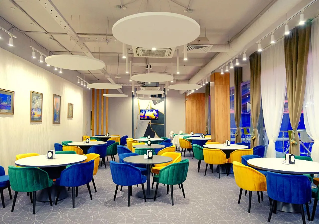 Restaurant/places to eat in ADD Hotel Almaty