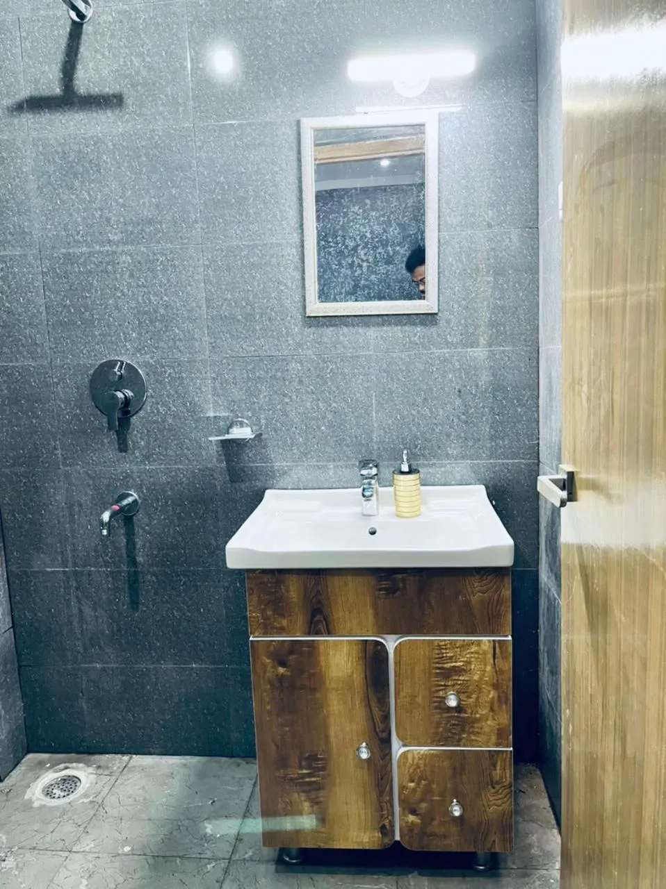 Bathroom in Mrig Valley Resort, Homestay & Banquet