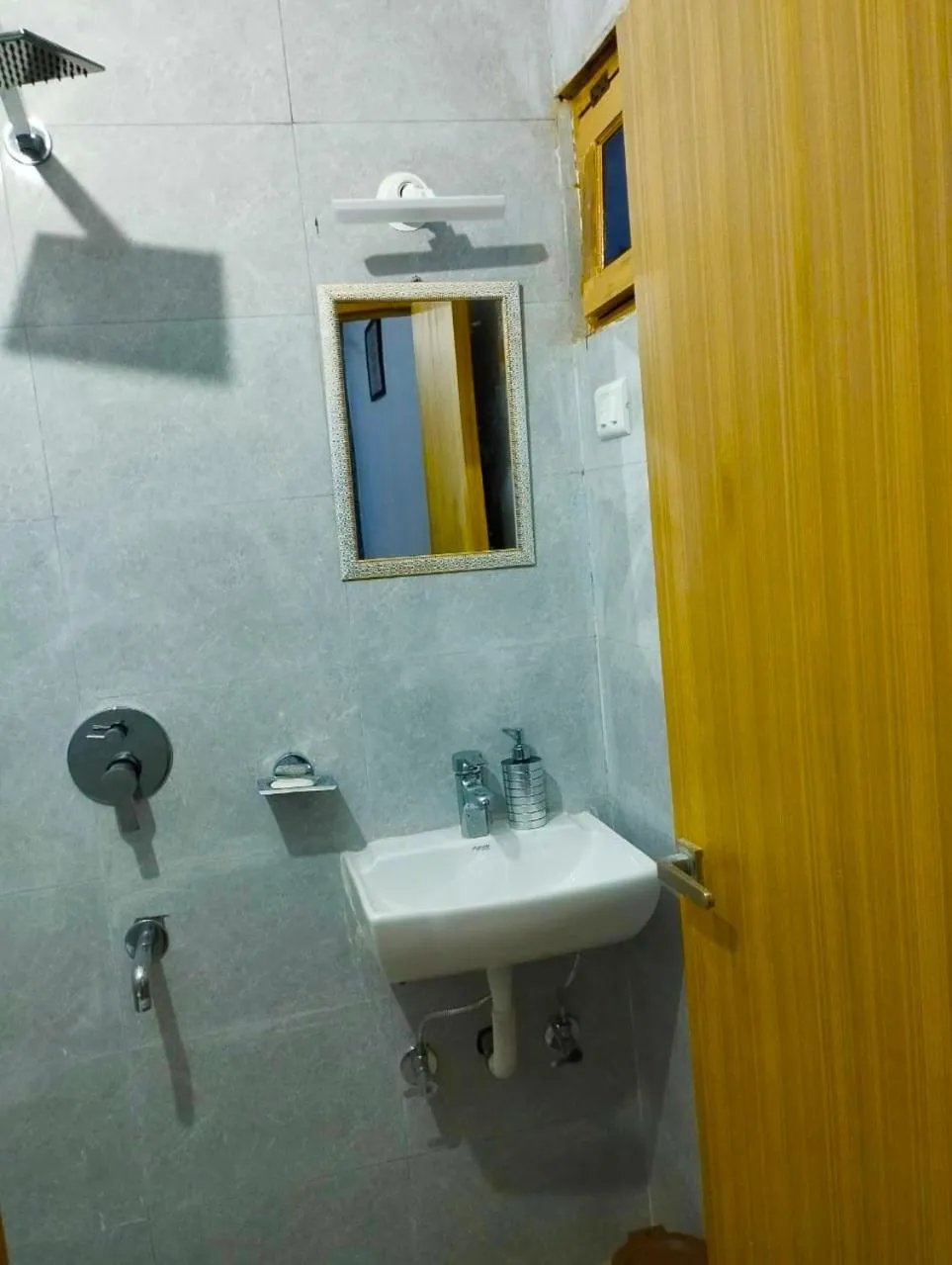 Mrig Valley Resort, Homestay & Banquet