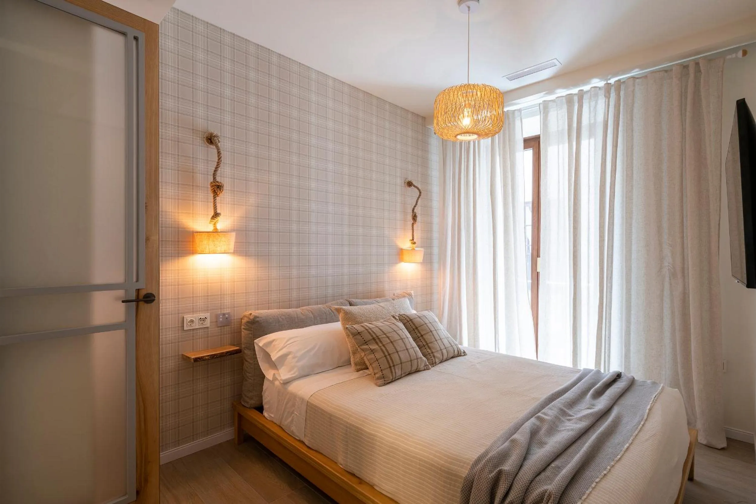 Bedroom, Bed in Palatina Concept Suites