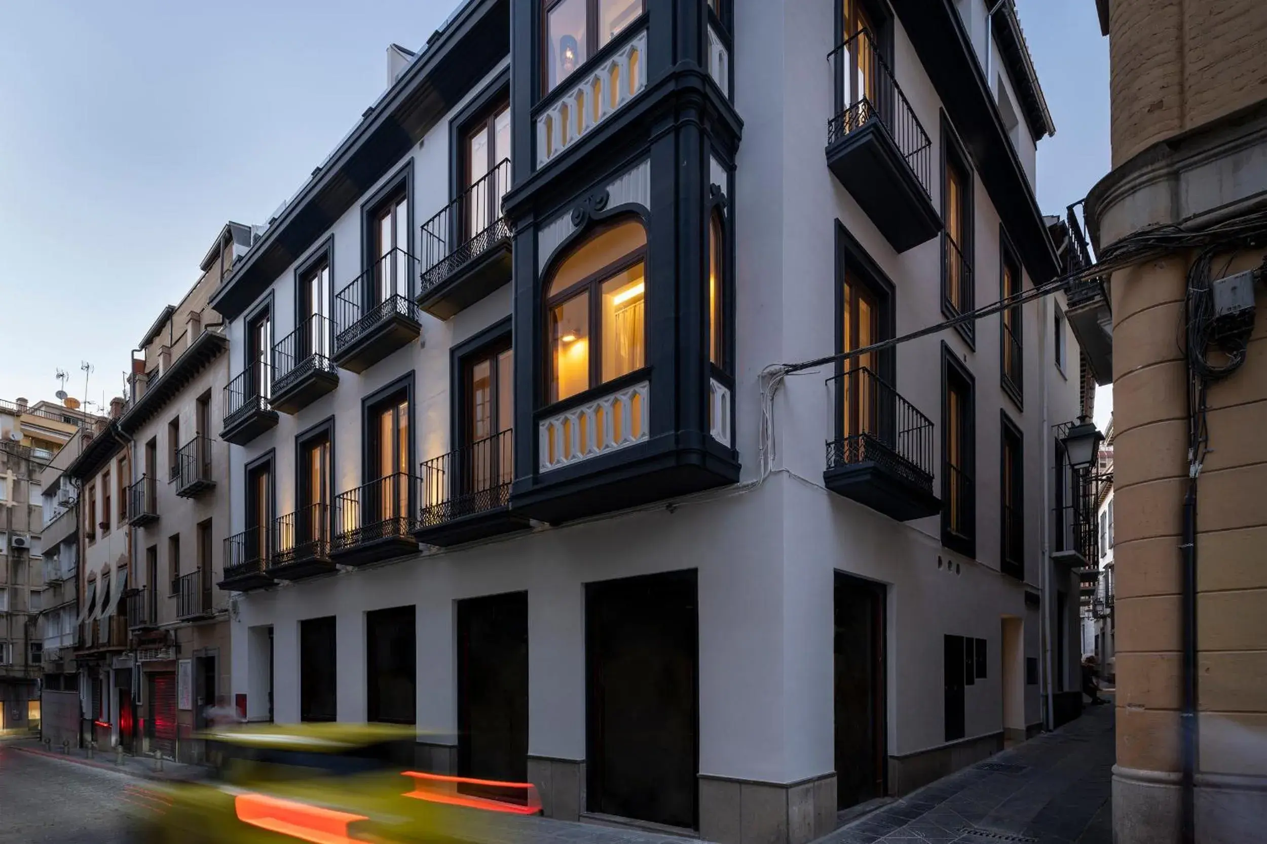 Property building in Palatina Concept Suites Property building in Palatina Concept Suites