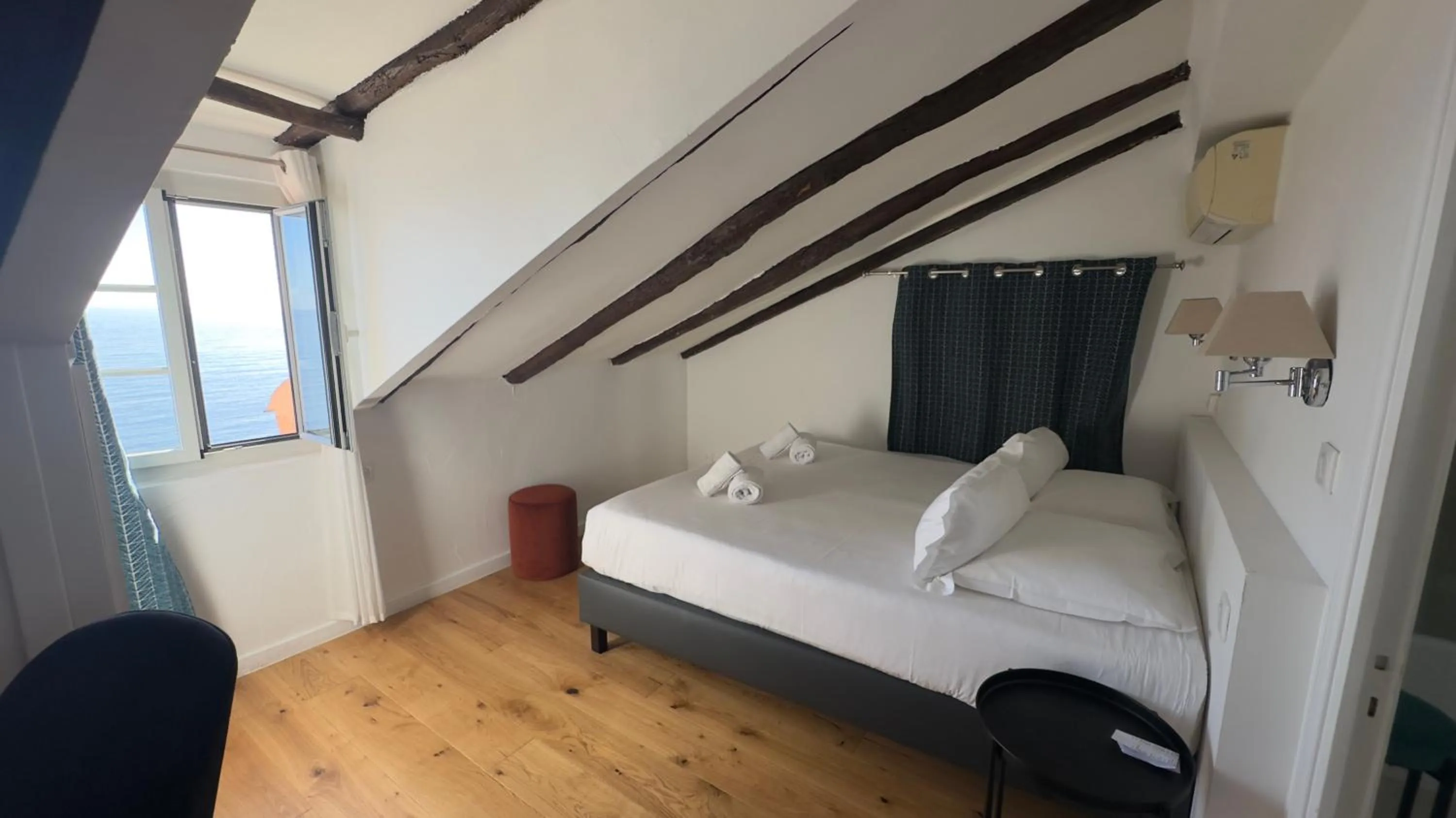 Bed in Hôtel Posta Vecchia