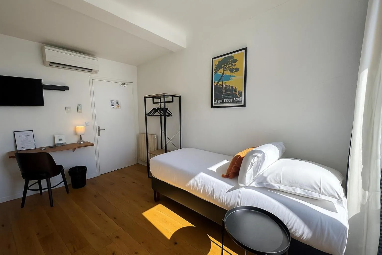 Bed in Hôtel Posta Vecchia